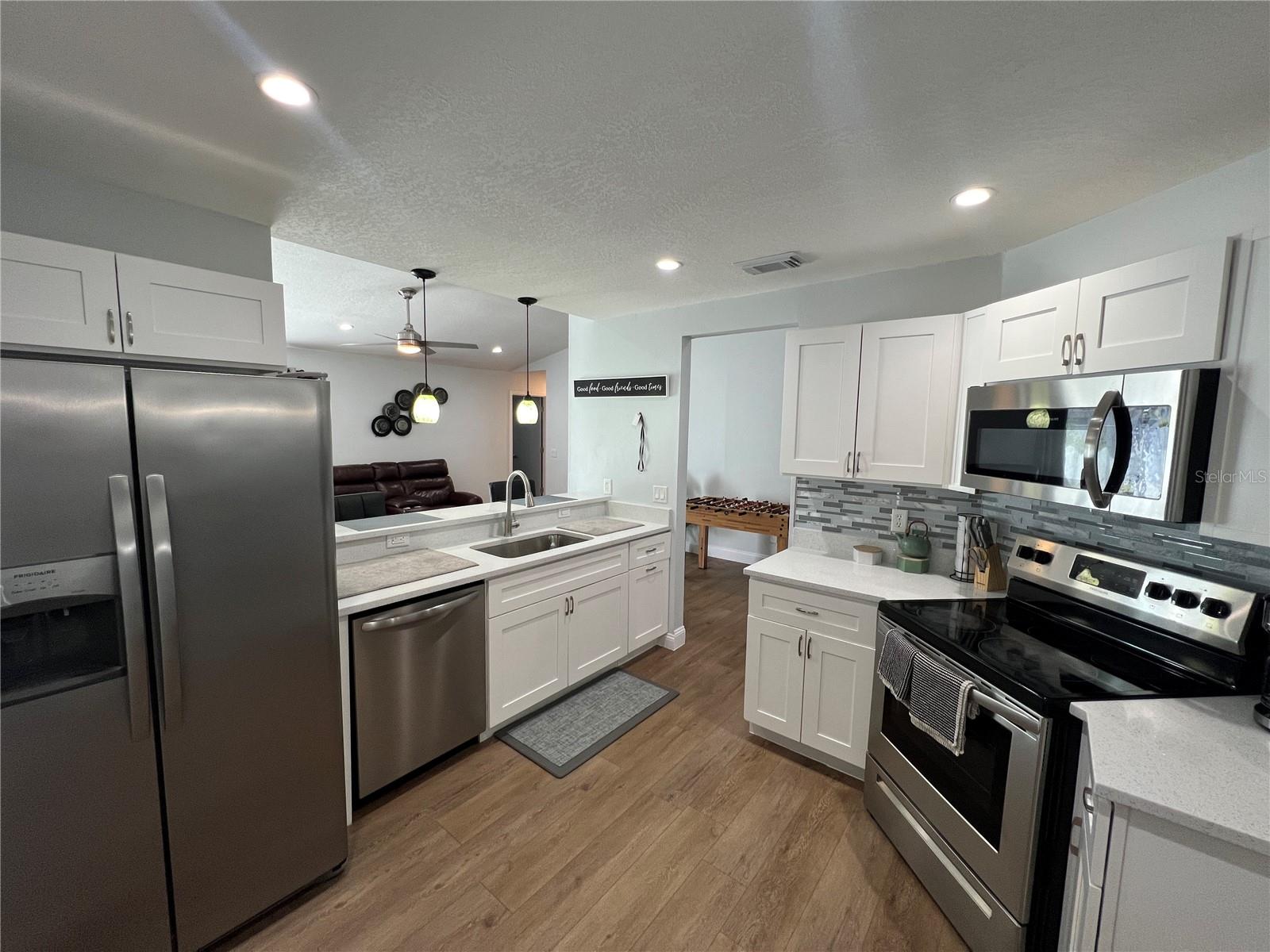 Image 3 of 36 For 4628 Prairie Point Boulevard