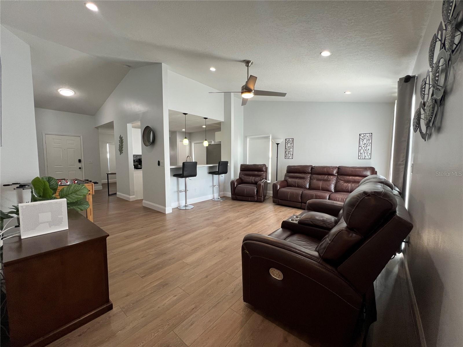 Image 6 of 36 For 4628 Prairie Point Boulevard
