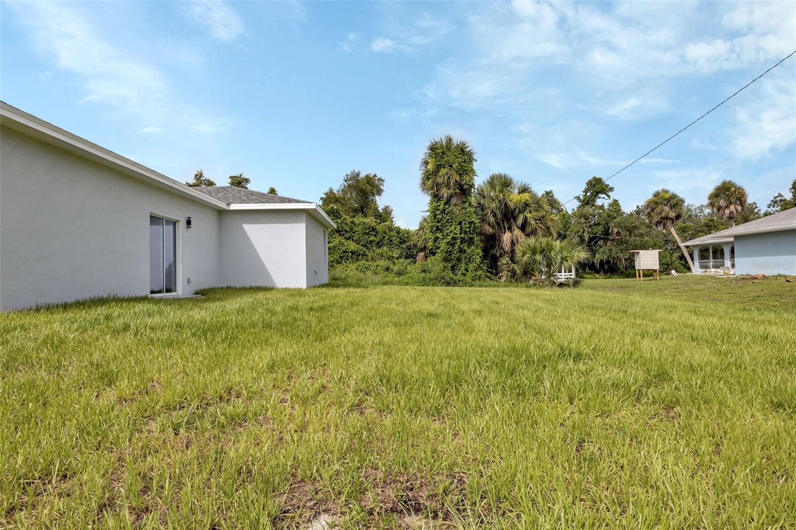 Image 4 of 18 For 924 Tropical Avenue Nw