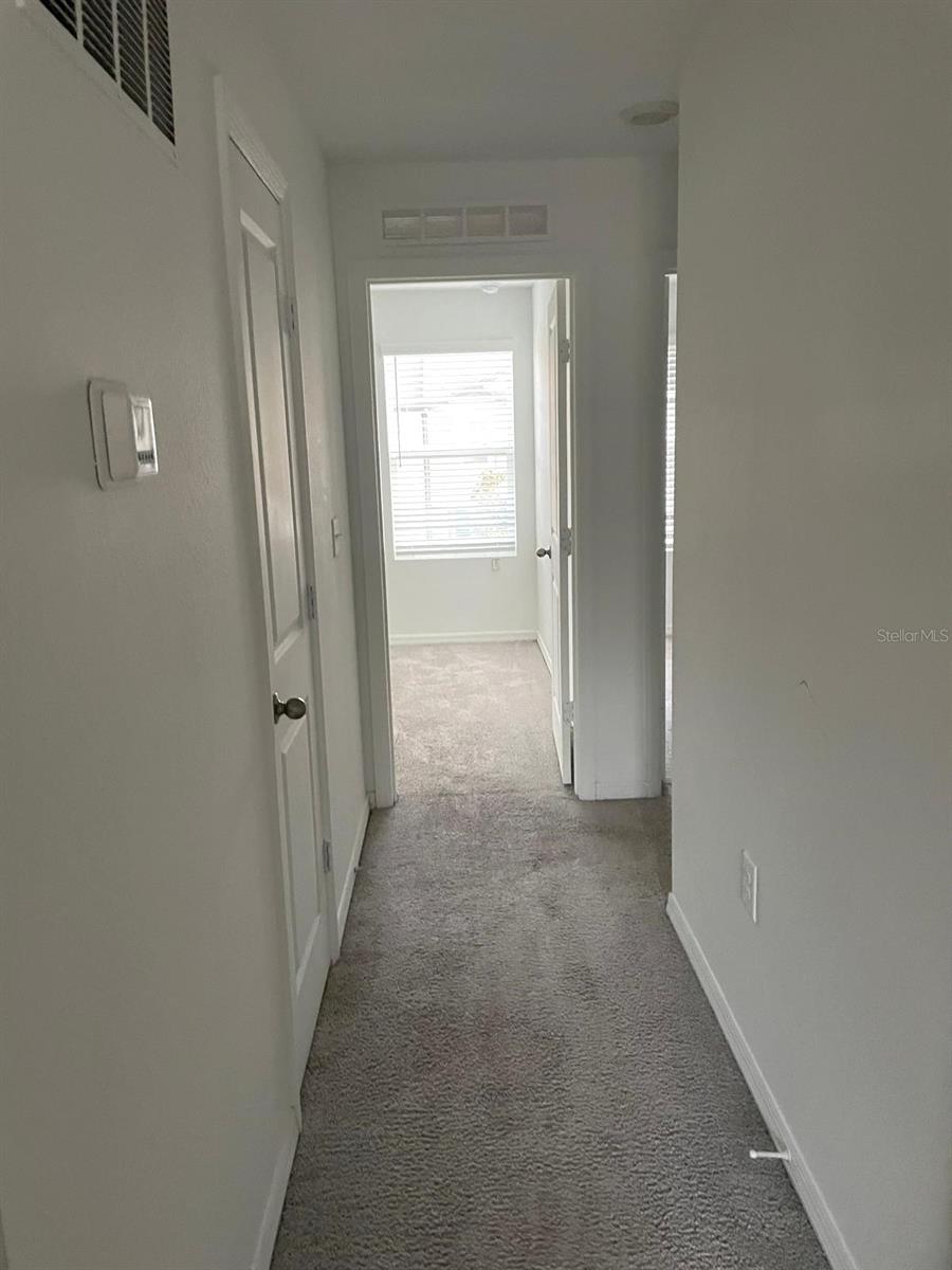 Image 10 of 25 For 1116 Merrill Street
