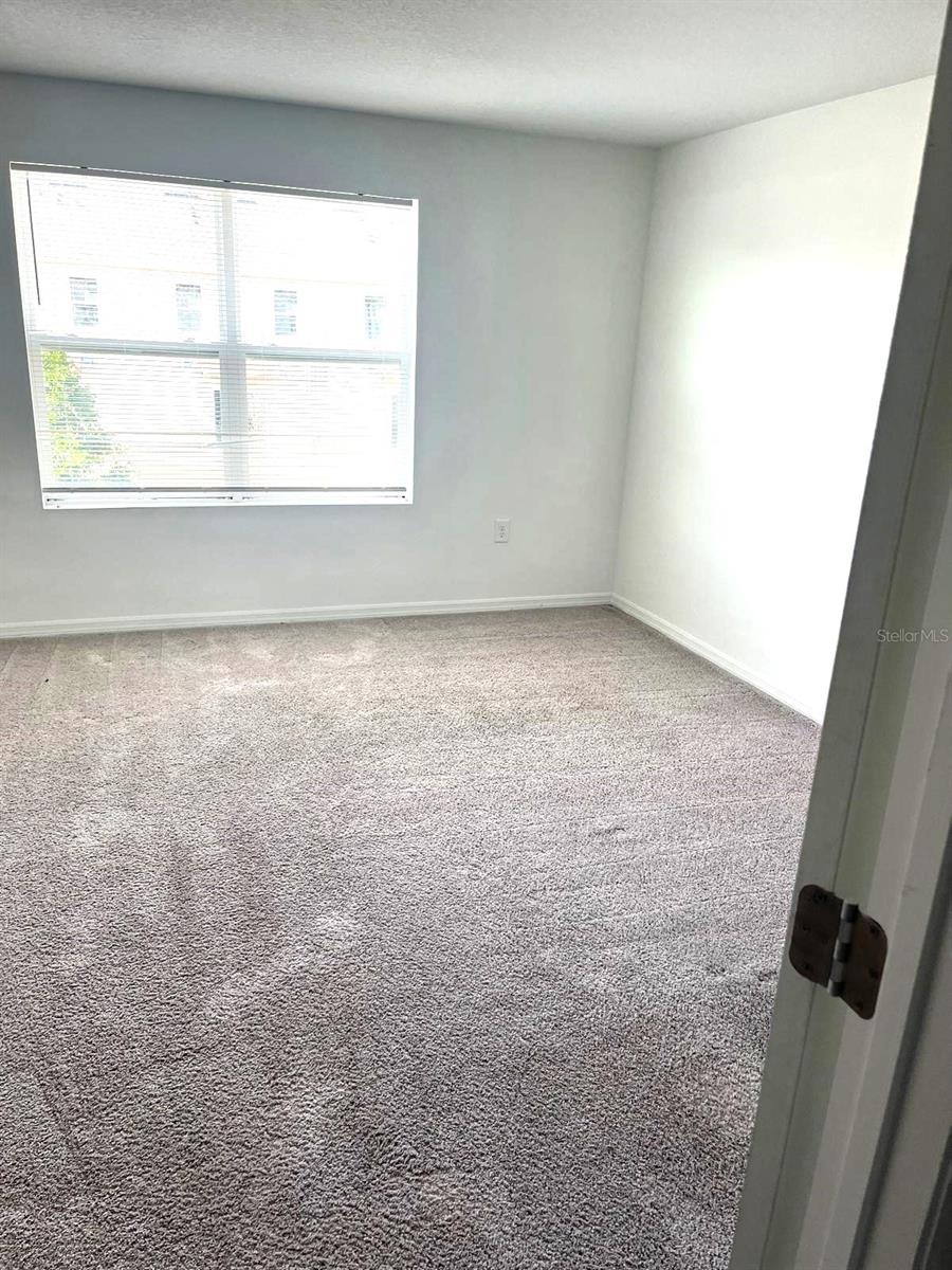 Image 11 of 25 For 1116 Merrill Street