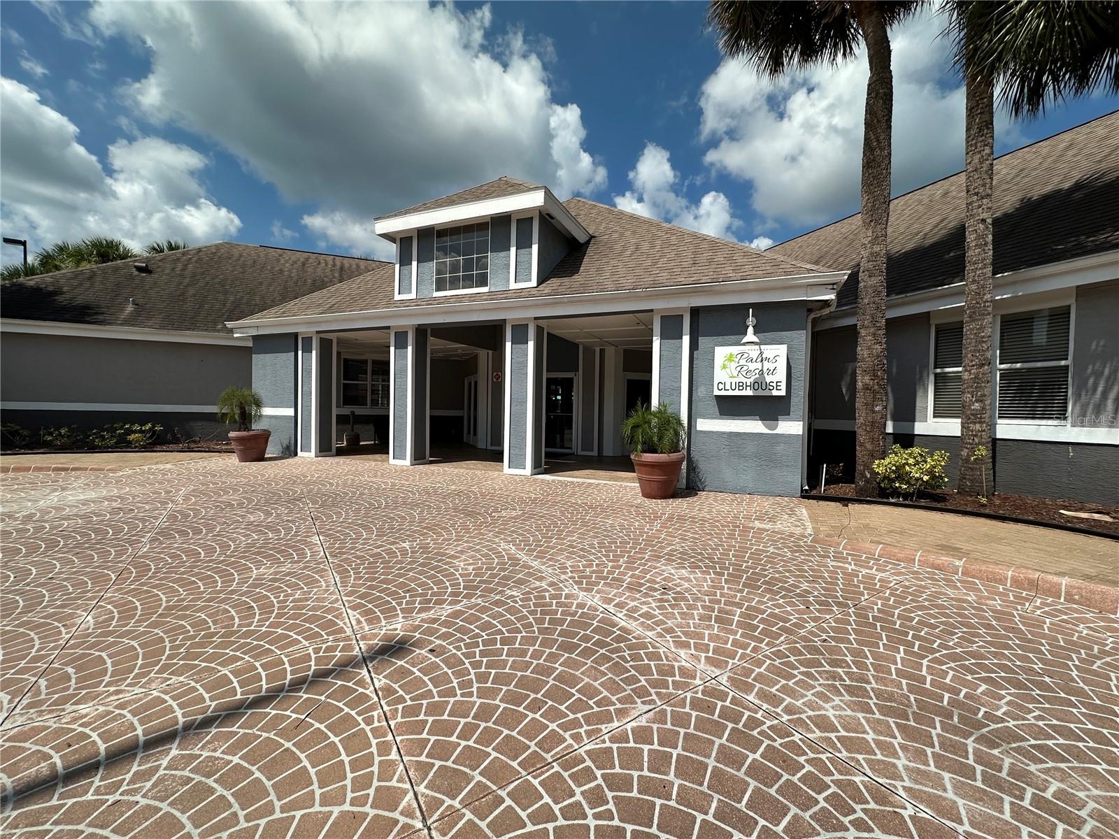 Image 21 of 40 For 3100 Parkway Boulevard 123