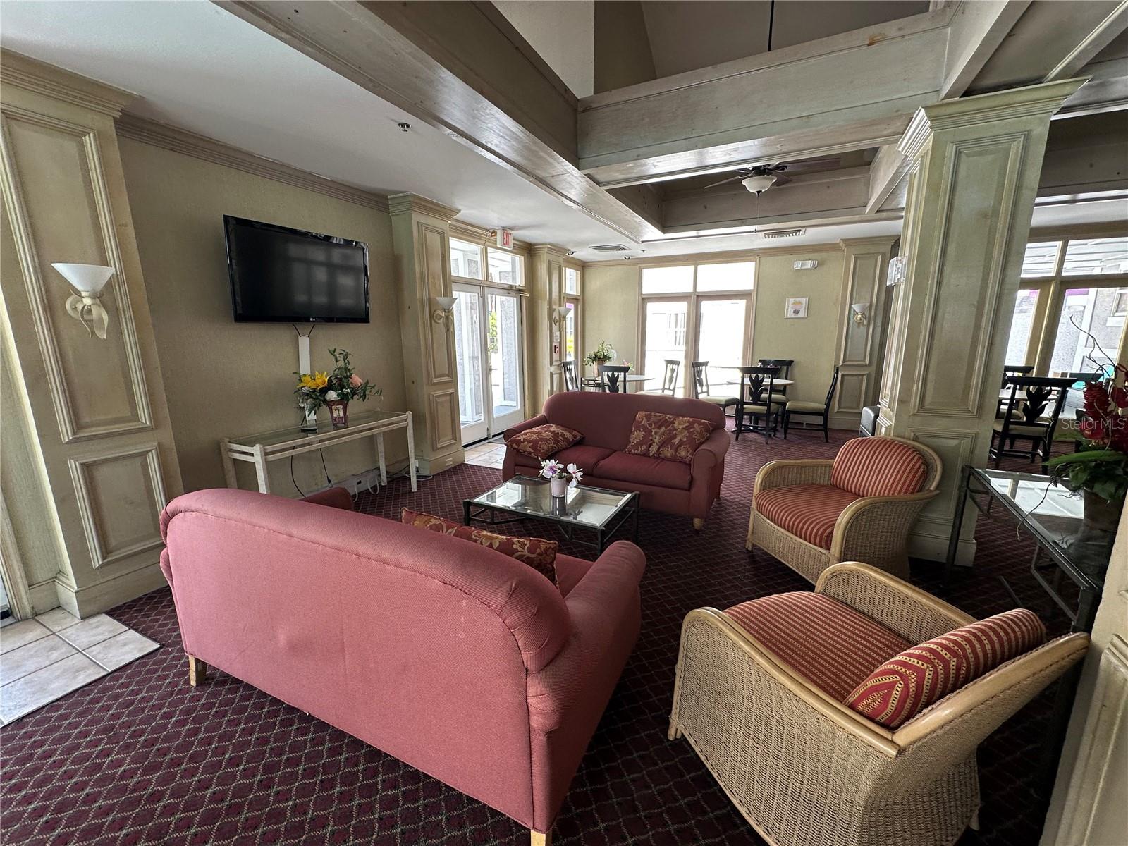 Image 33 of 40 For 3100 Parkway Boulevard 123