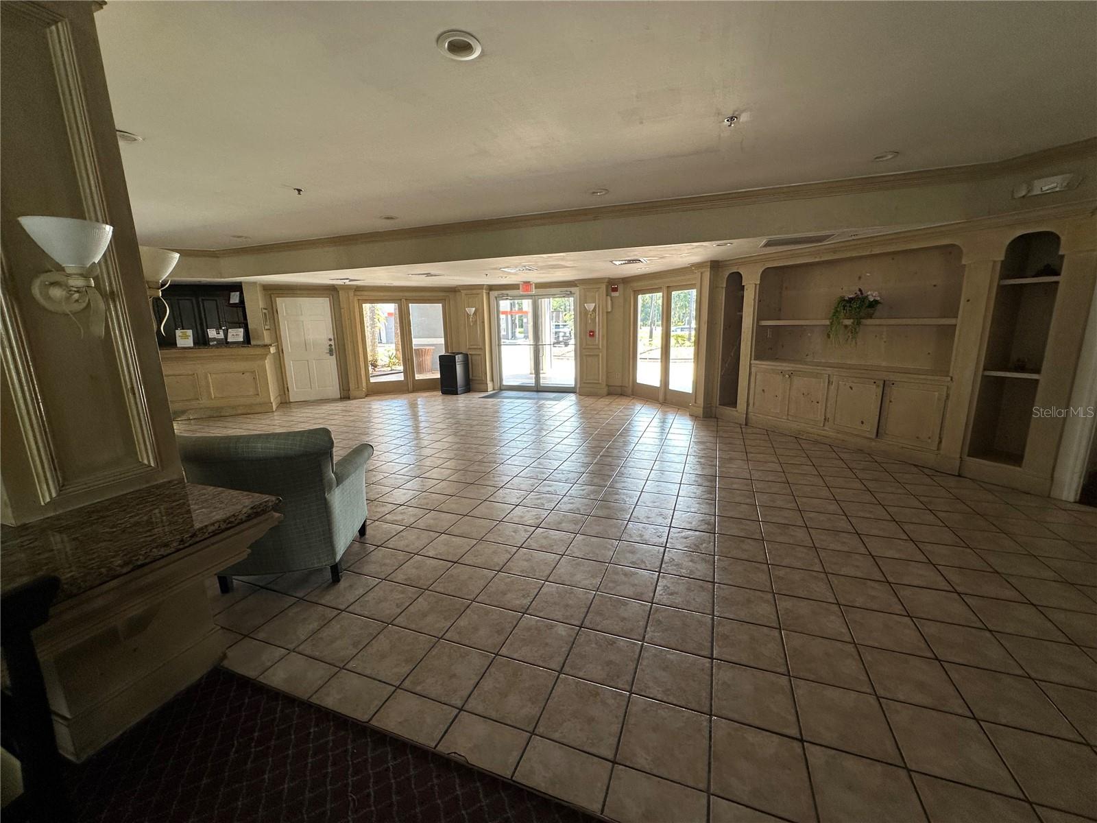 Image 36 of 40 For 3100 Parkway Boulevard 123