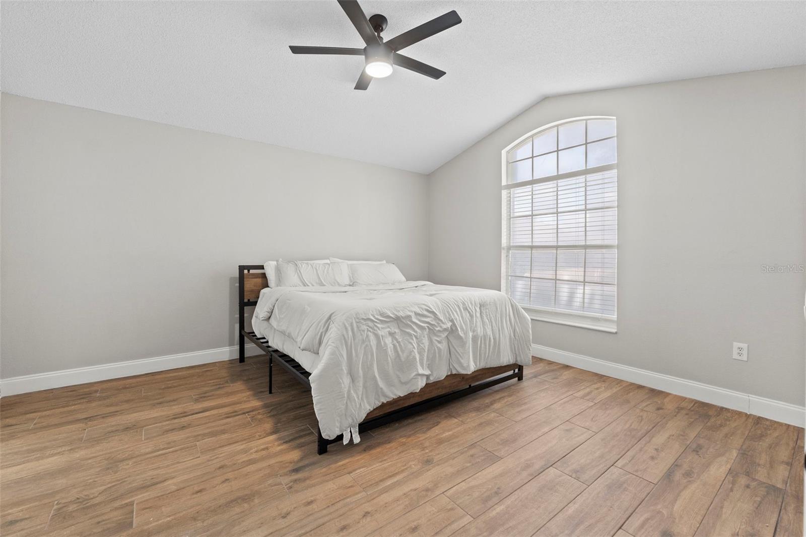 Image 31 of 56 For 7925 Magnolia Bend Court