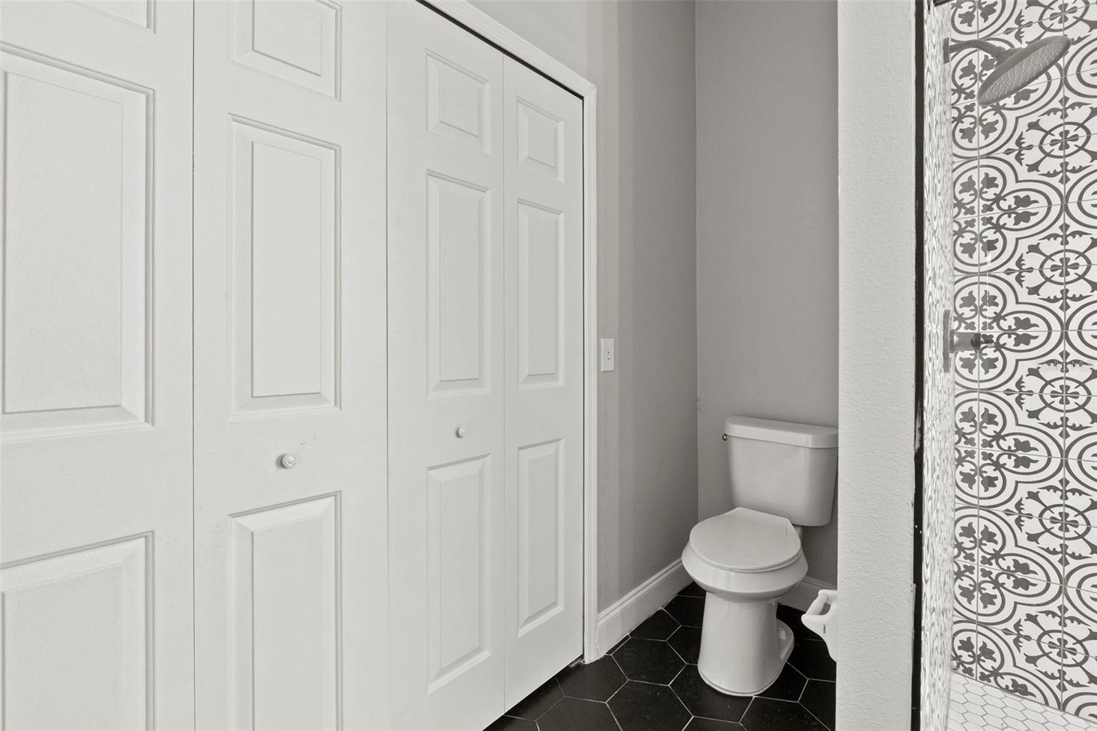 Image 36 of 56 For 7925 Magnolia Bend Court