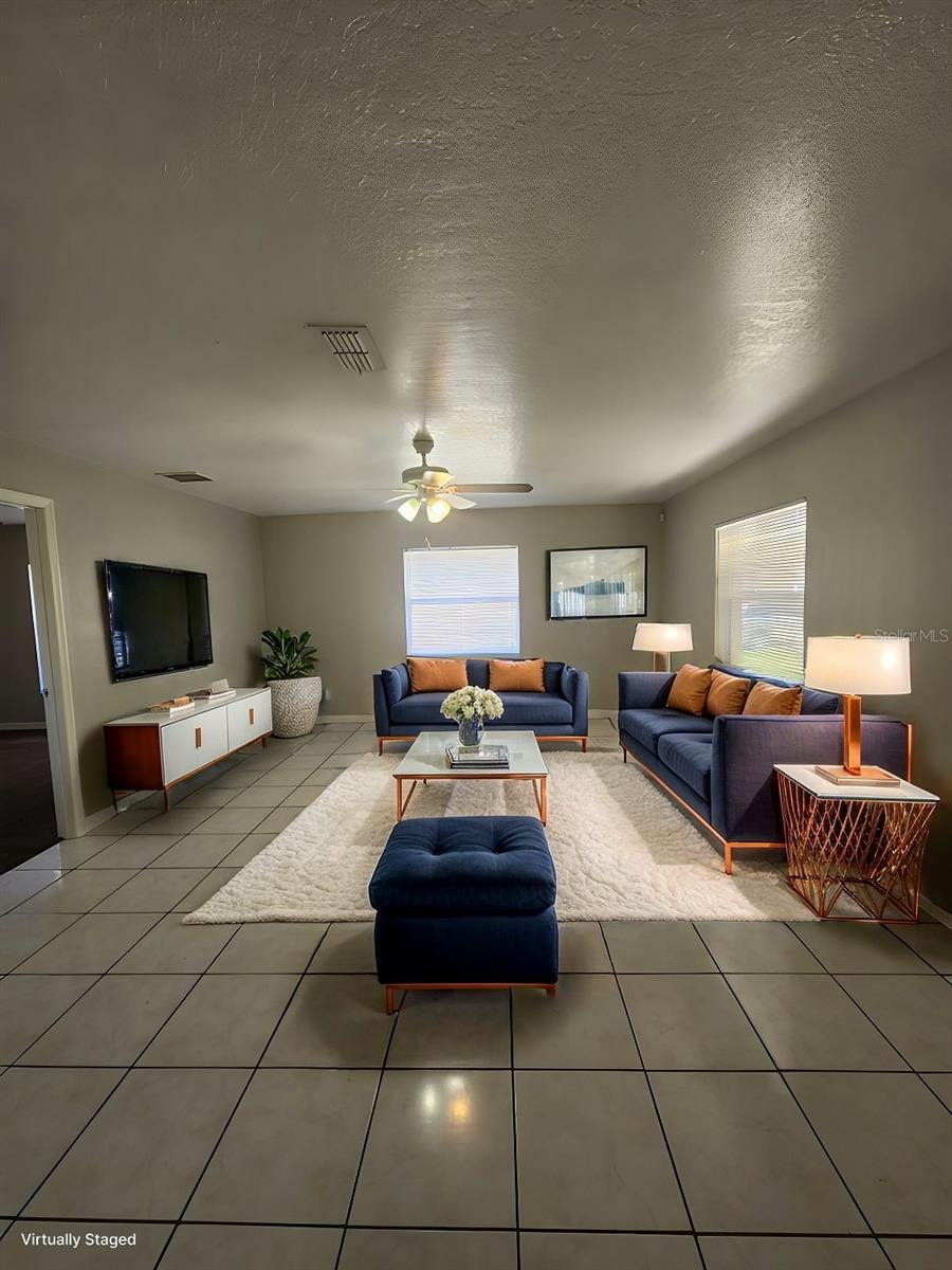 Image 3 of 22 For 319 Baccarat Court A