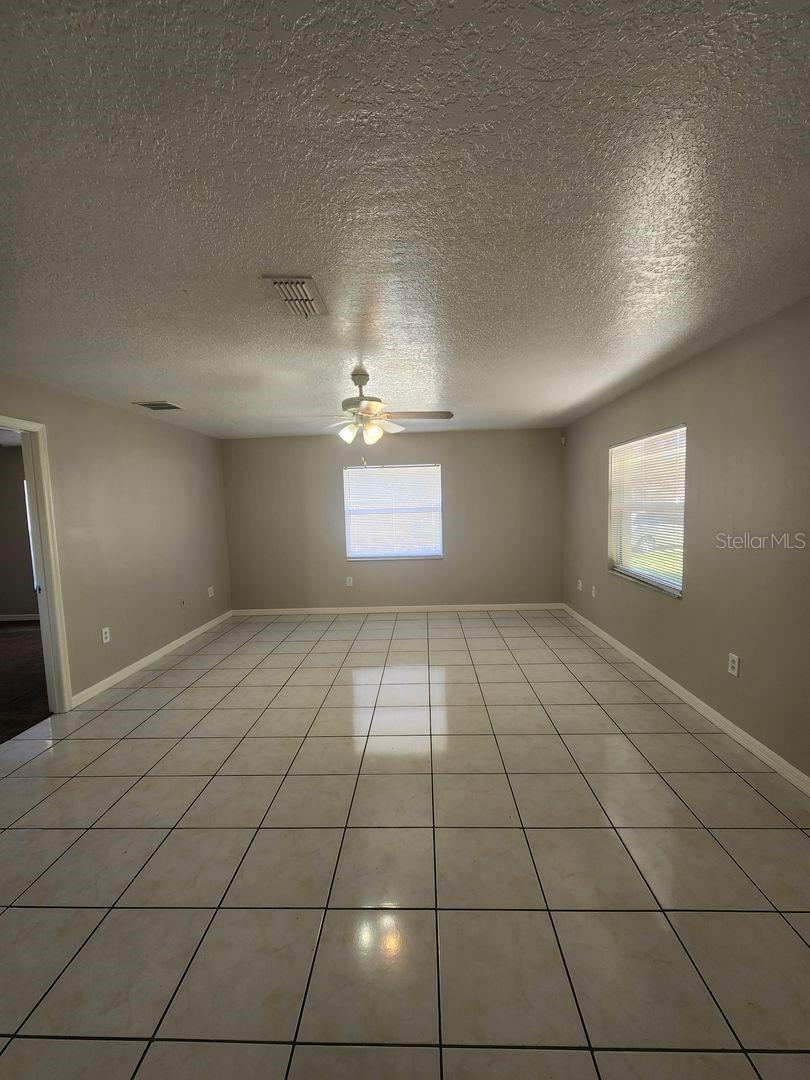 Image 4 of 22 For 319 Baccarat Court A