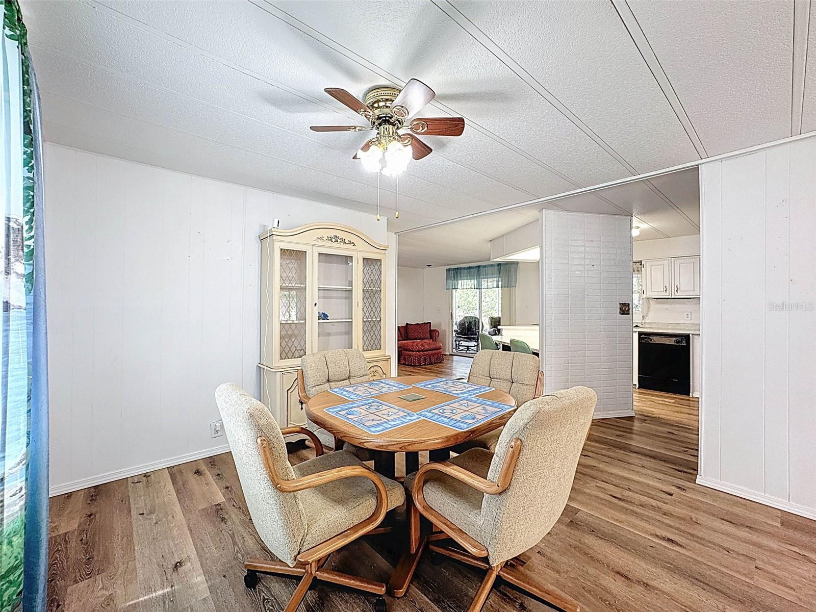 Image 16 of 60 For 3249 Susan Drive