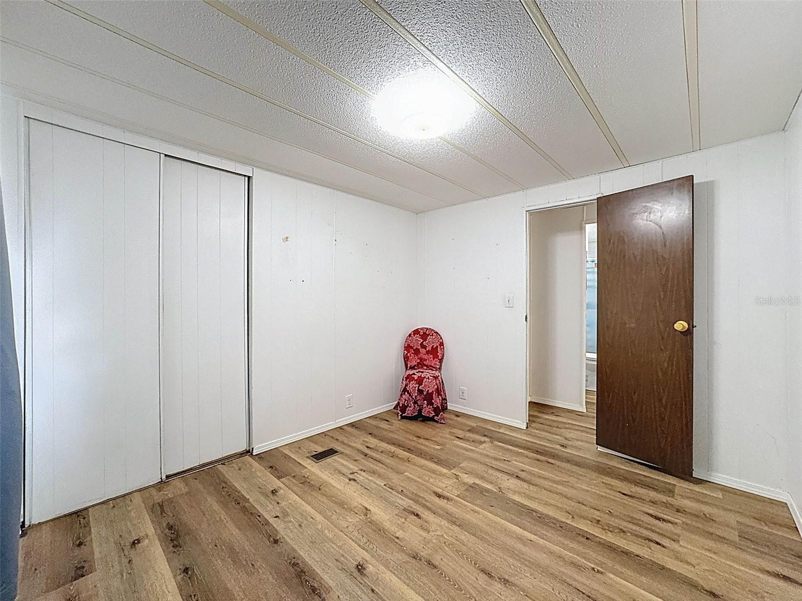 Image 39 of 60 For 3249 Susan Drive