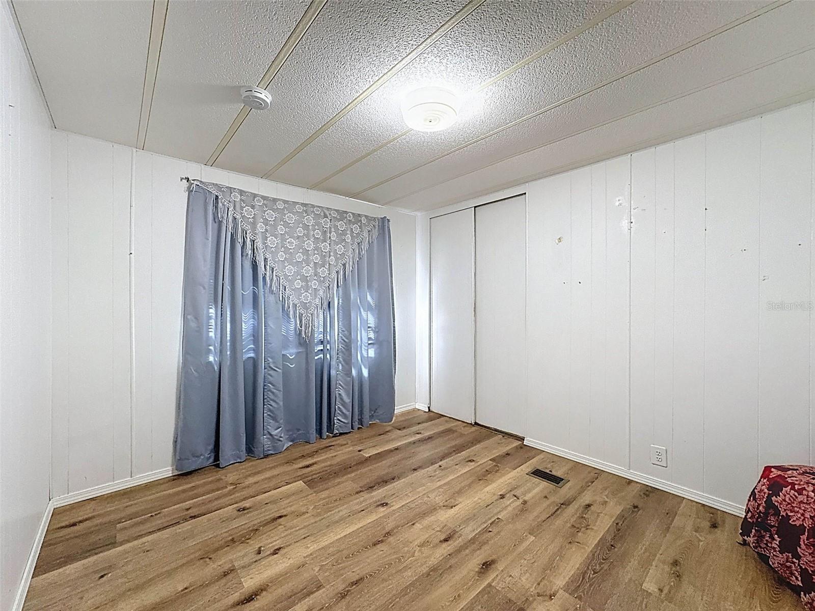 Image 40 of 60 For 3249 Susan Drive