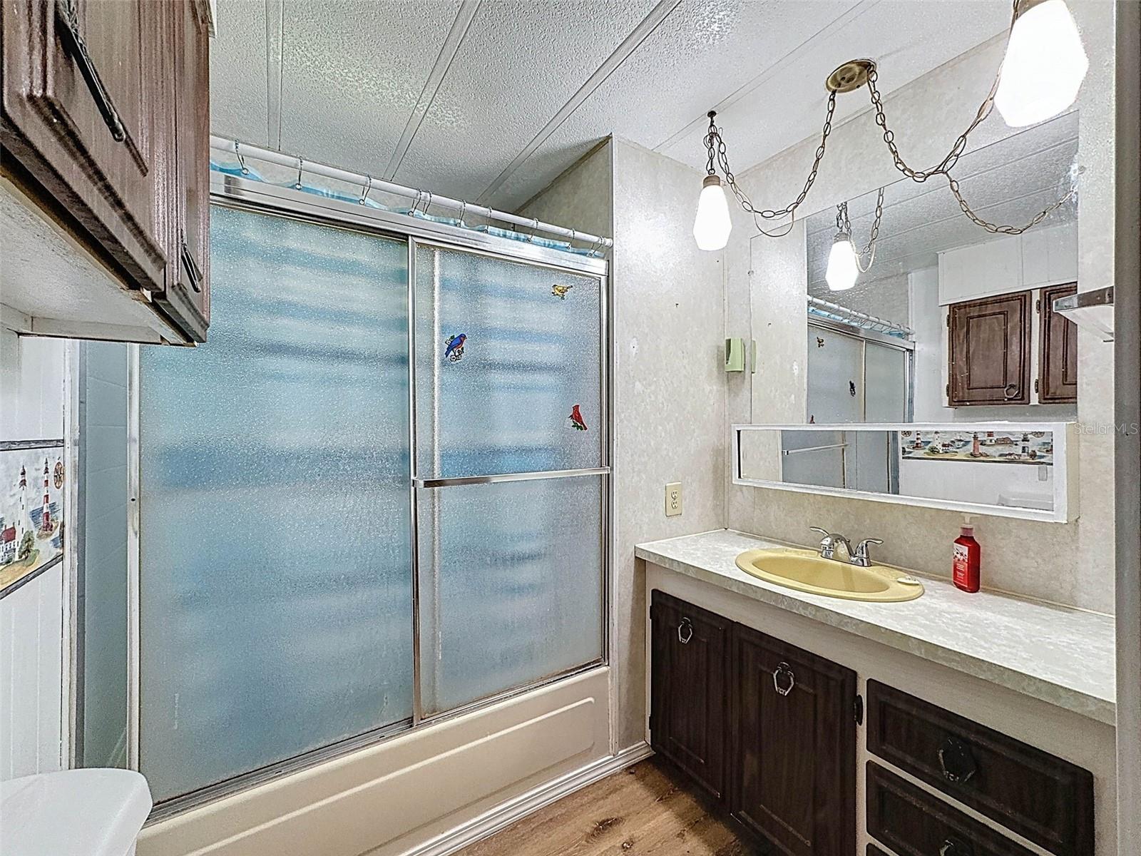 Image 43 of 60 For 3249 Susan Drive