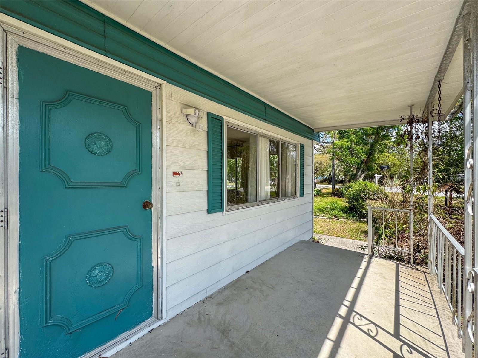Image 5 of 60 For 3249 Susan Drive