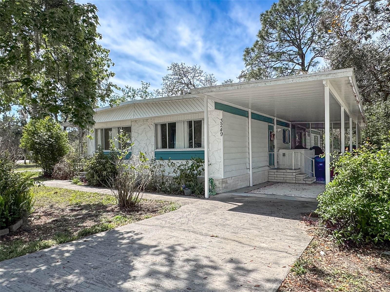 Image 6 of 60 For 3249 Susan Drive