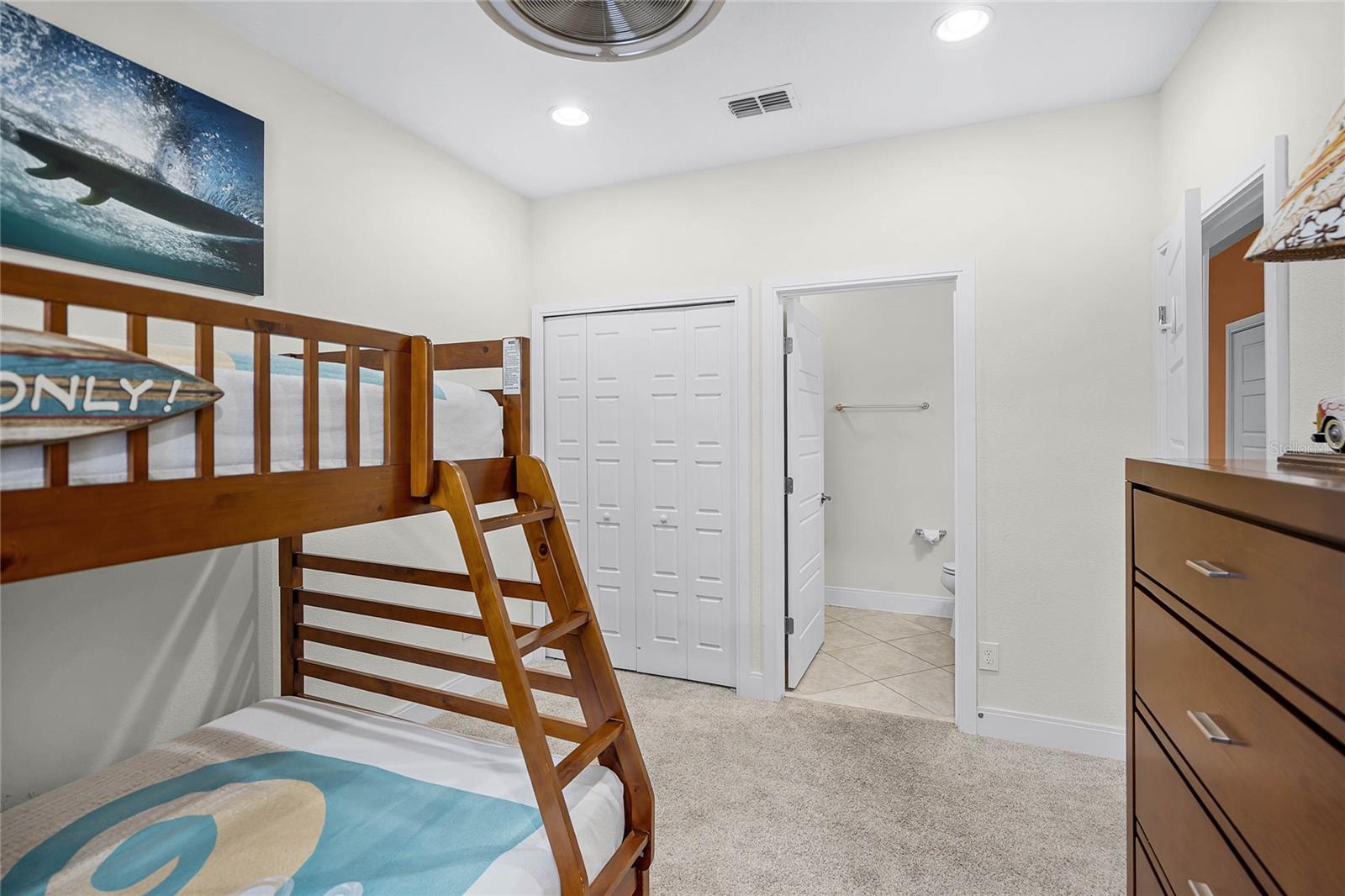 Image 19 of 50 For 510 Captiva Drive