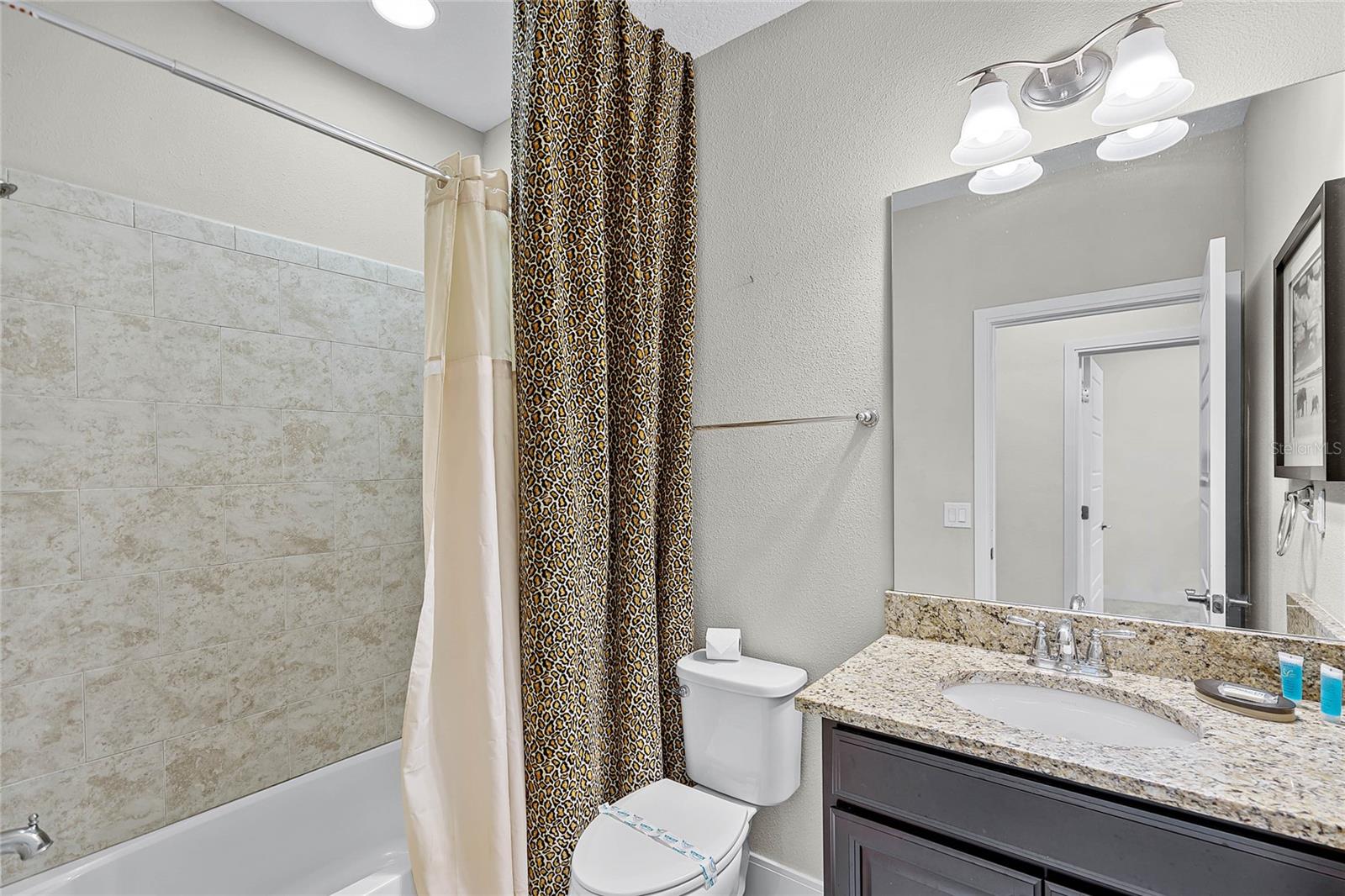 Image 22 of 50 For 510 Captiva Drive