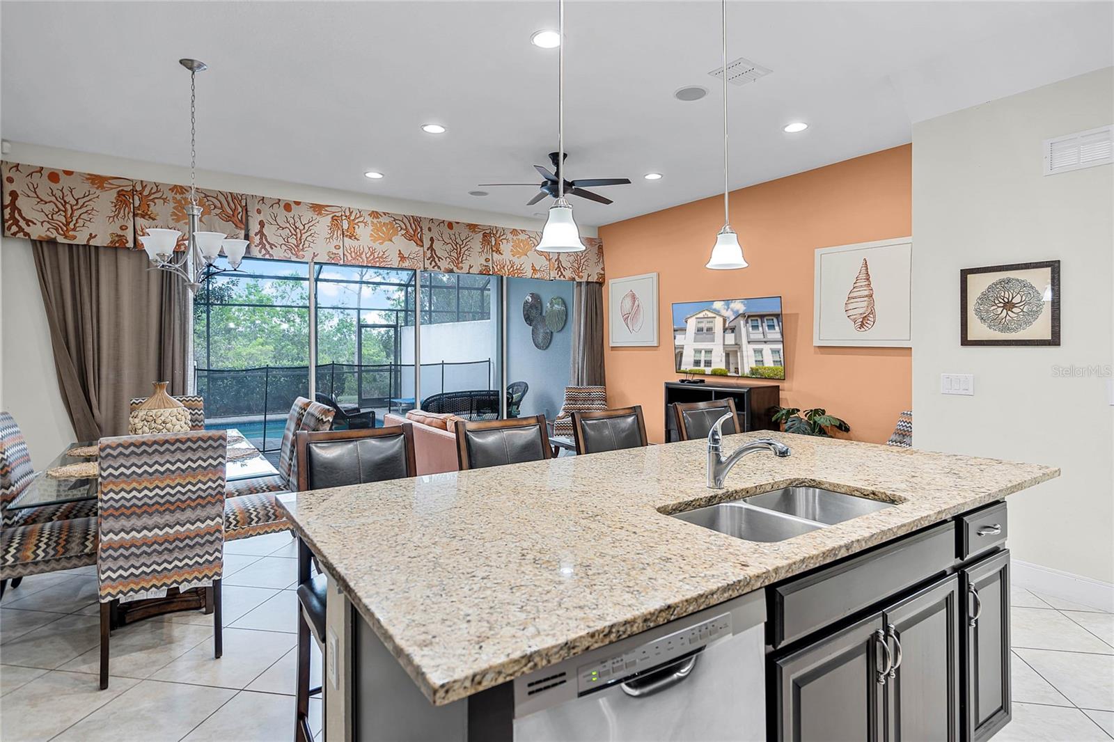 Image 5 of 50 For 510 Captiva Drive