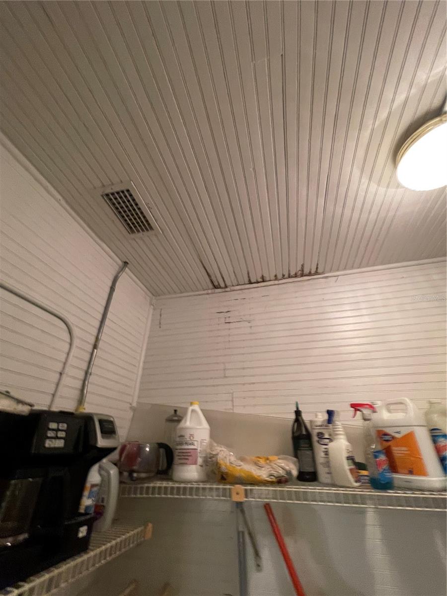 Image 18 of 26 For 2106 1st Street N