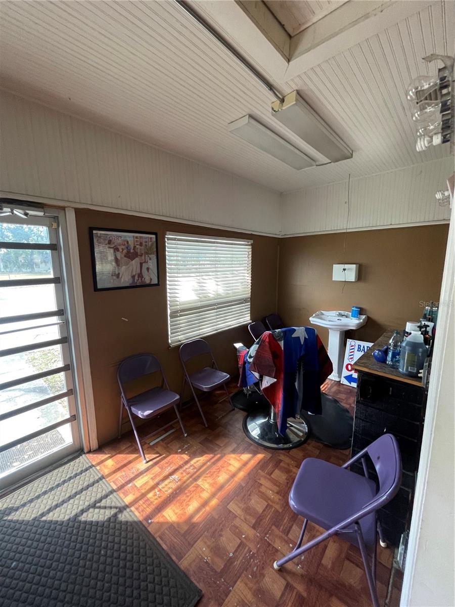 Image 23 of 26 For 2106 1st Street N