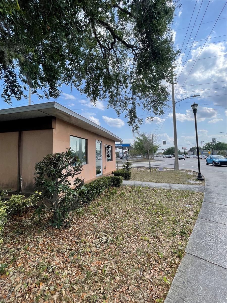 Image 6 of 26 For 2106 1st Street N