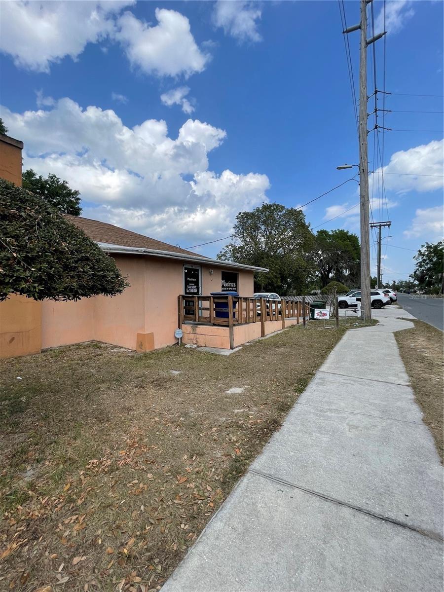 Image 9 of 26 For 2106 1st Street N