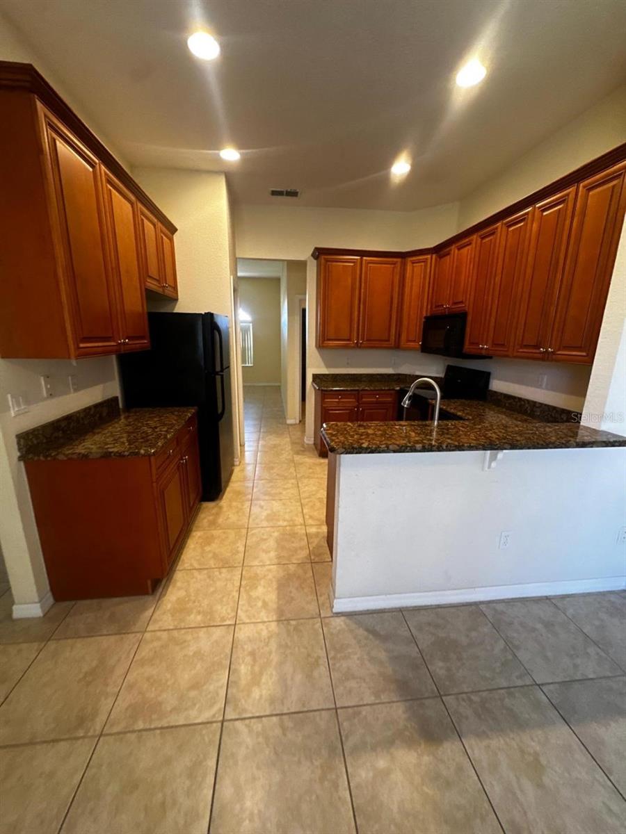 Image 5 of 11 For 448 Cinnamon Drive