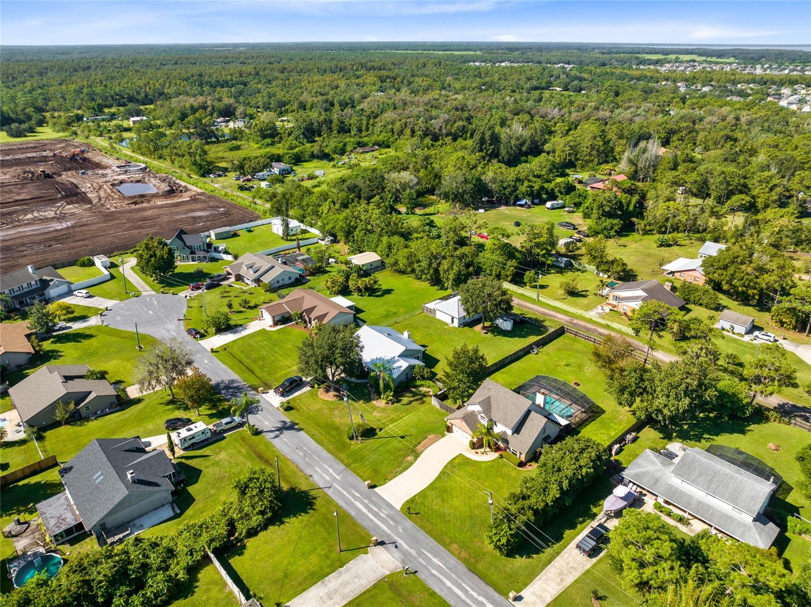 Image 43 of 44 For 3820 Forest Circle