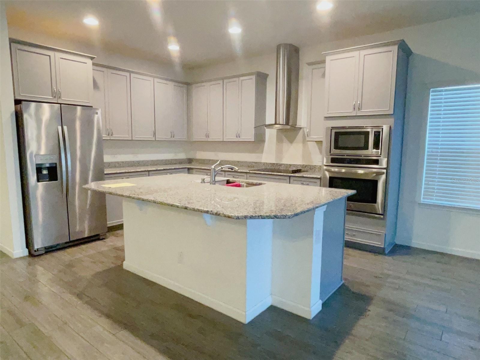 Image 8 of 36 For 4758 Riverwalk Drive