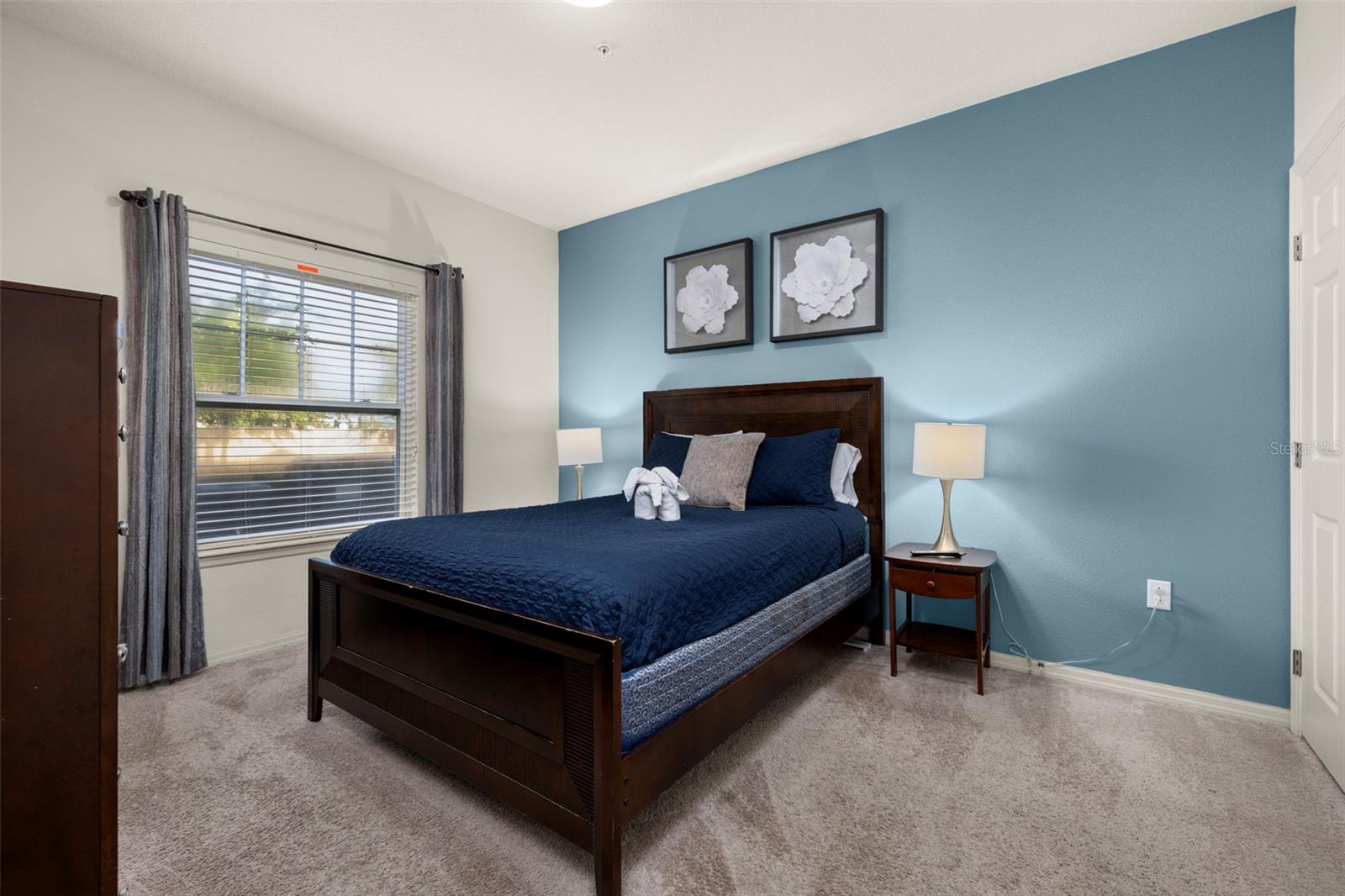 Image 15 of 65 For 8996 Silver Place