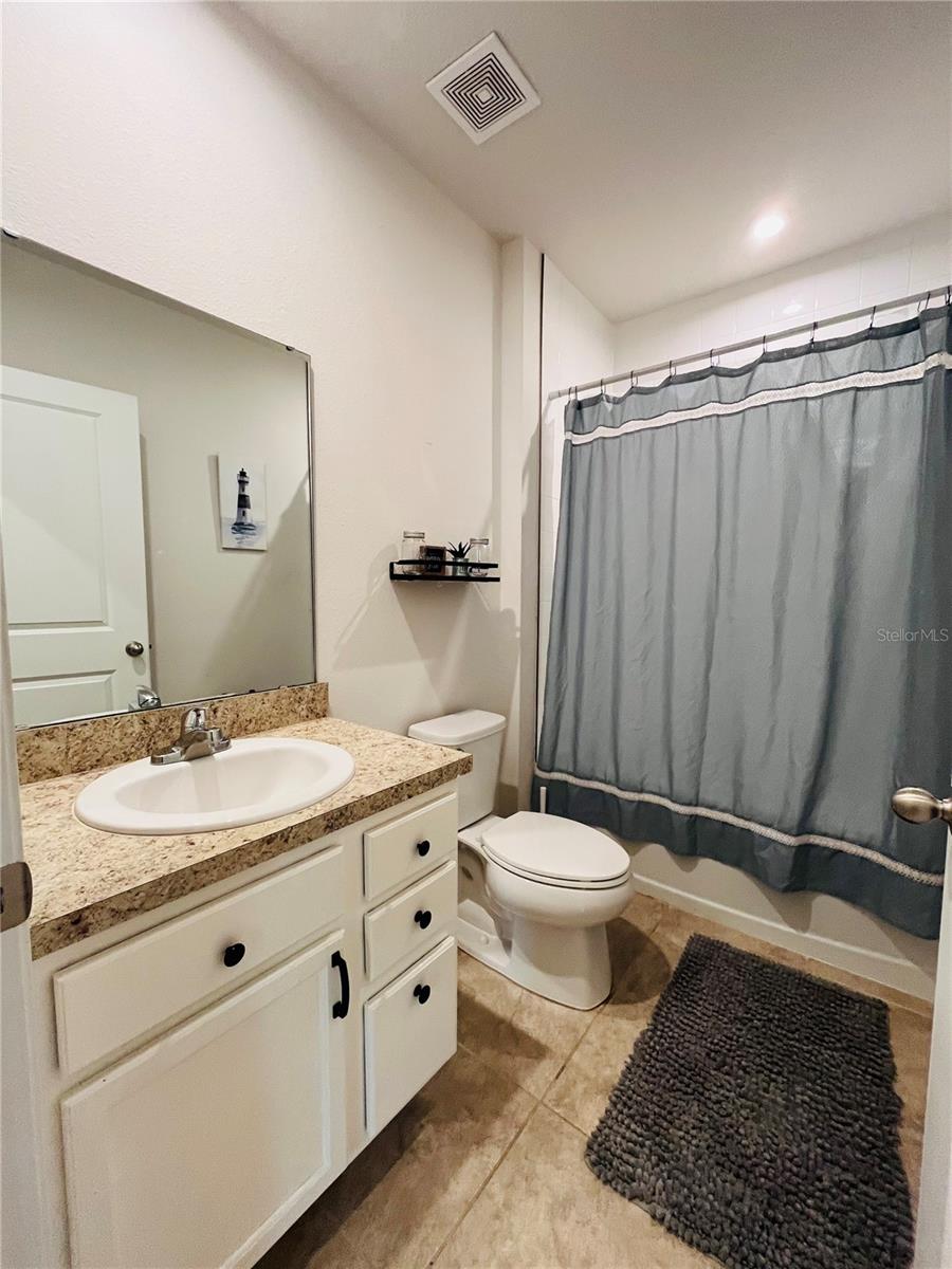 Image 19 of 23 For 1511 Haines Drive