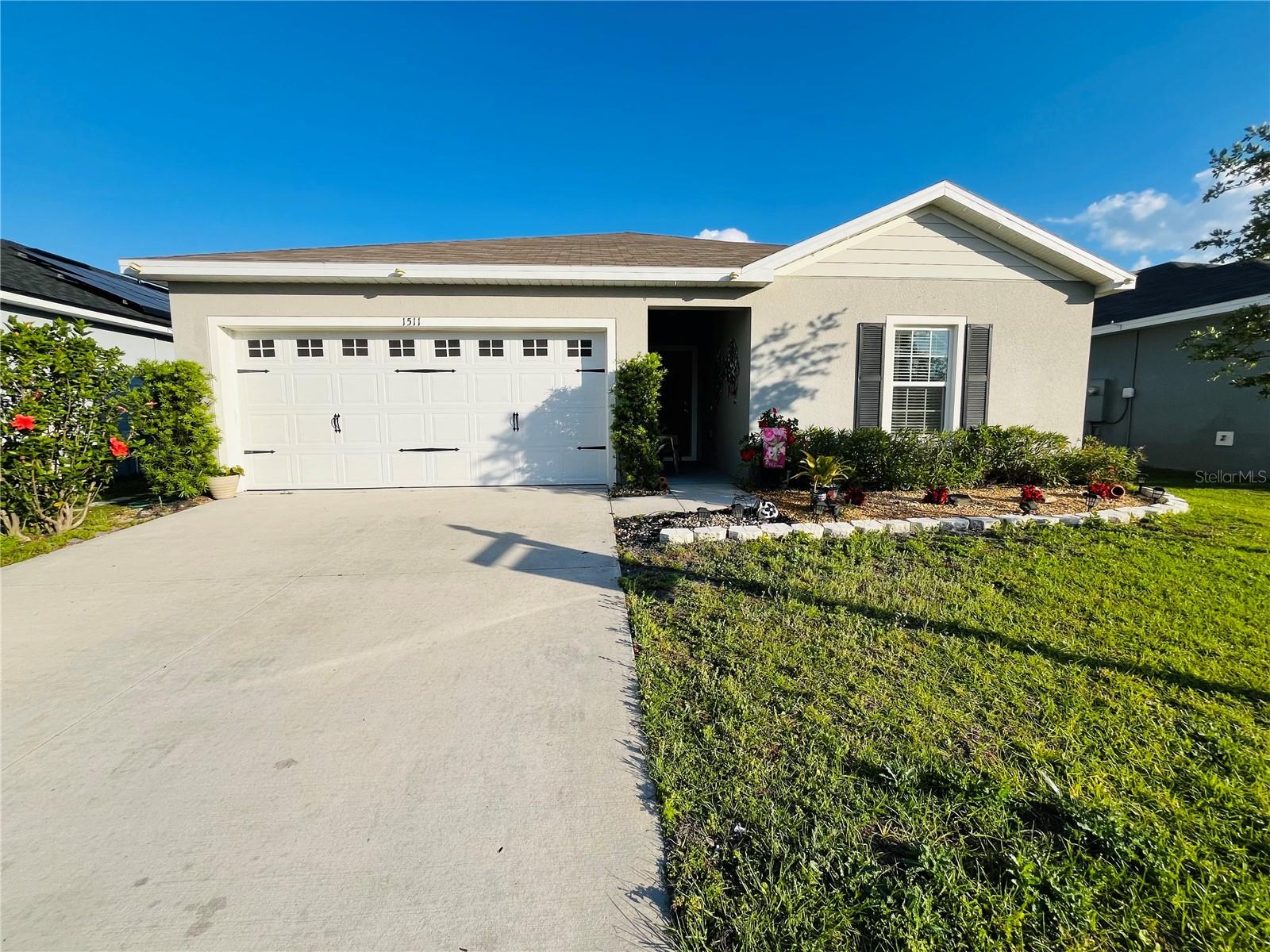 Image 2 of 23 For 1511 Haines Drive