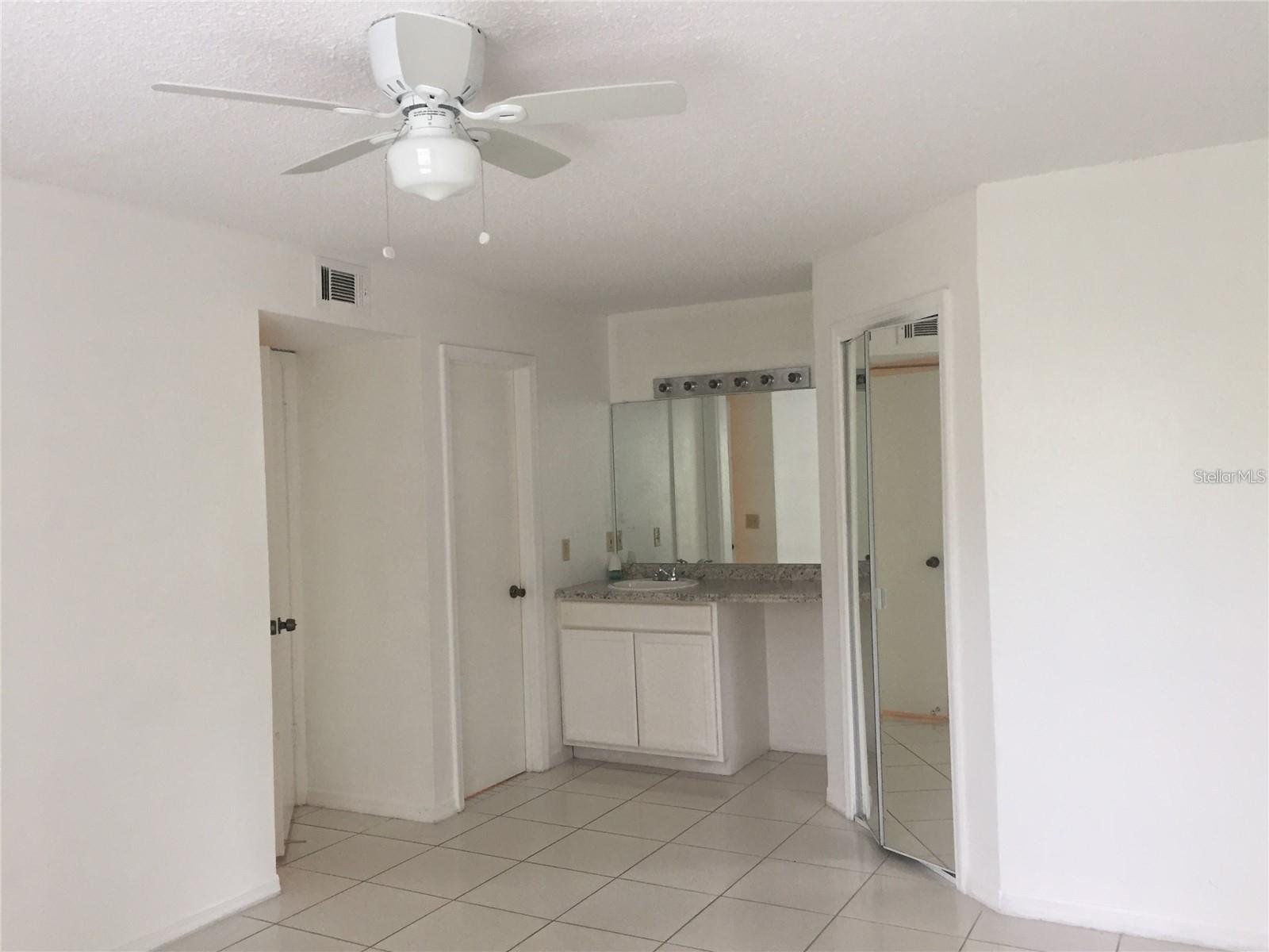 Image 2 of 10 For 4528 Commander Drive 2034