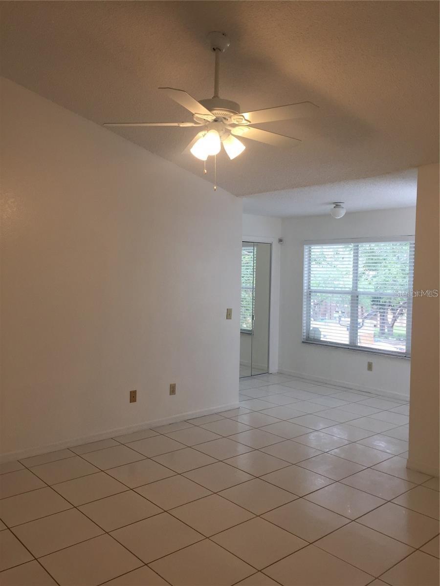 Image 4 of 10 For 4528 Commander Drive 2034