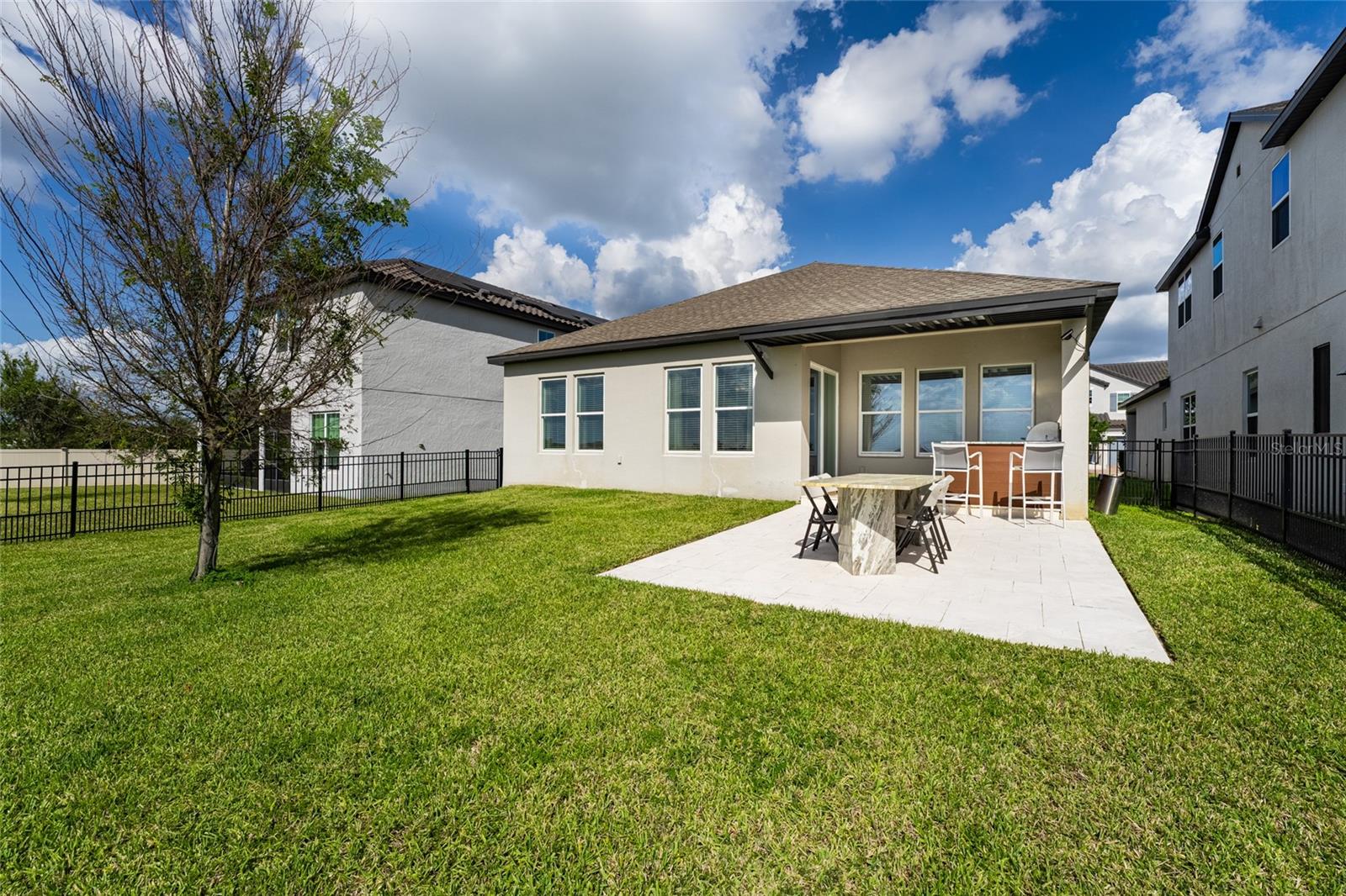 Image 24 of 25 For 9846 Emerald Berry Drive