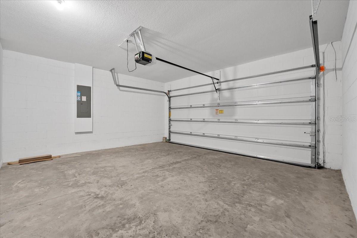 Image 23 of 32 For 2702 San Marco Way