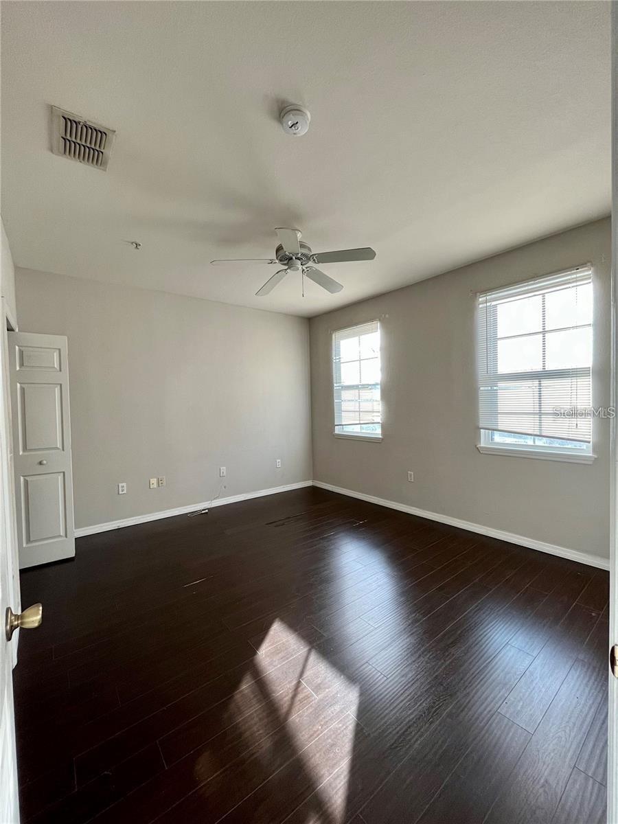 Image 8 of 18 For 6412 Queens Borough Avenue 313