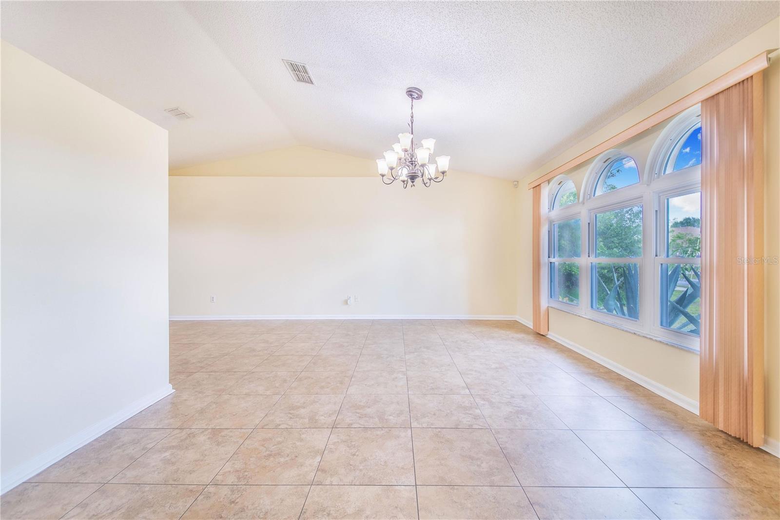 Image 3 of 35 For 123 Pompei Drive