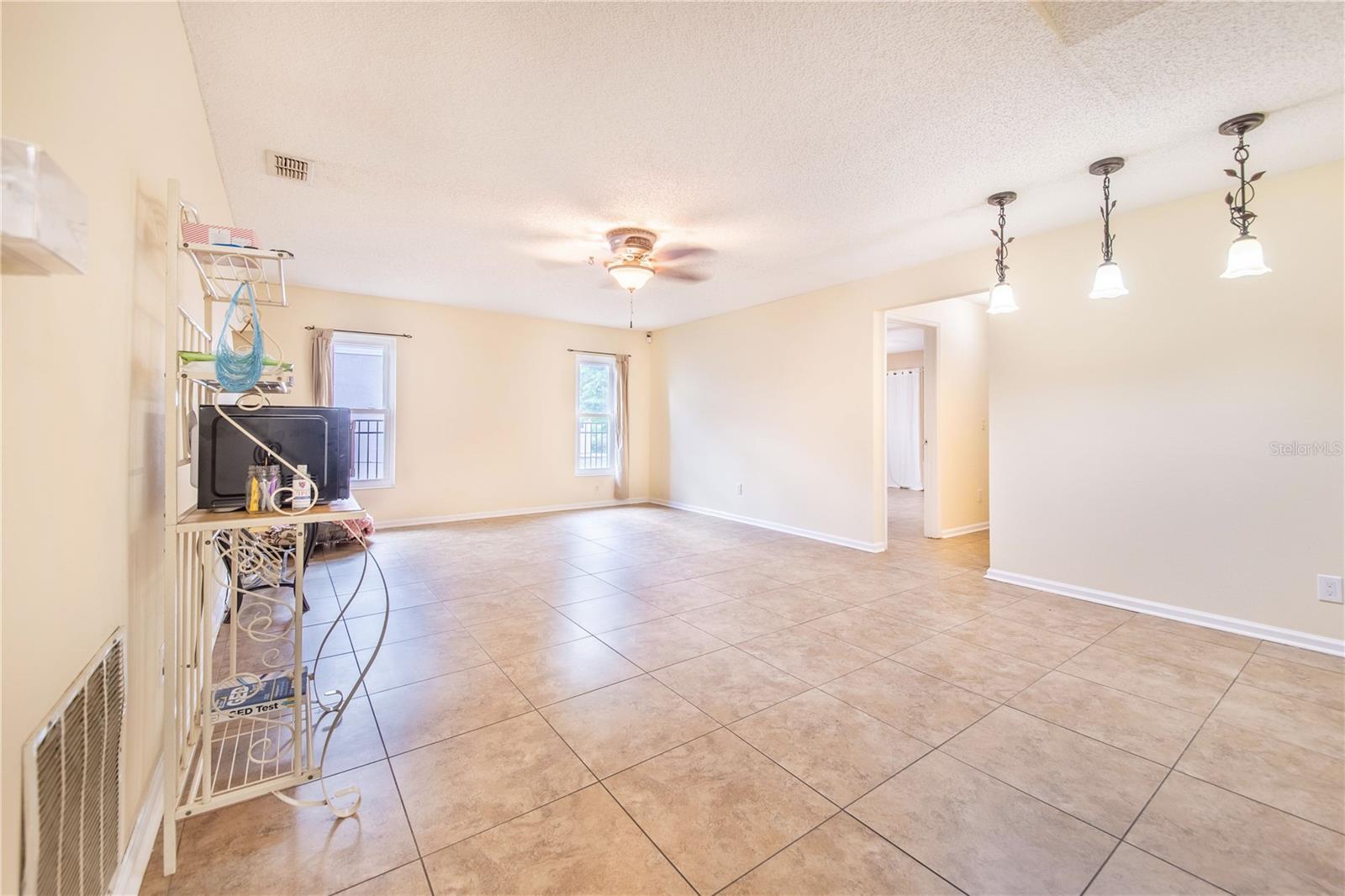 Image 8 of 35 For 123 Pompei Drive