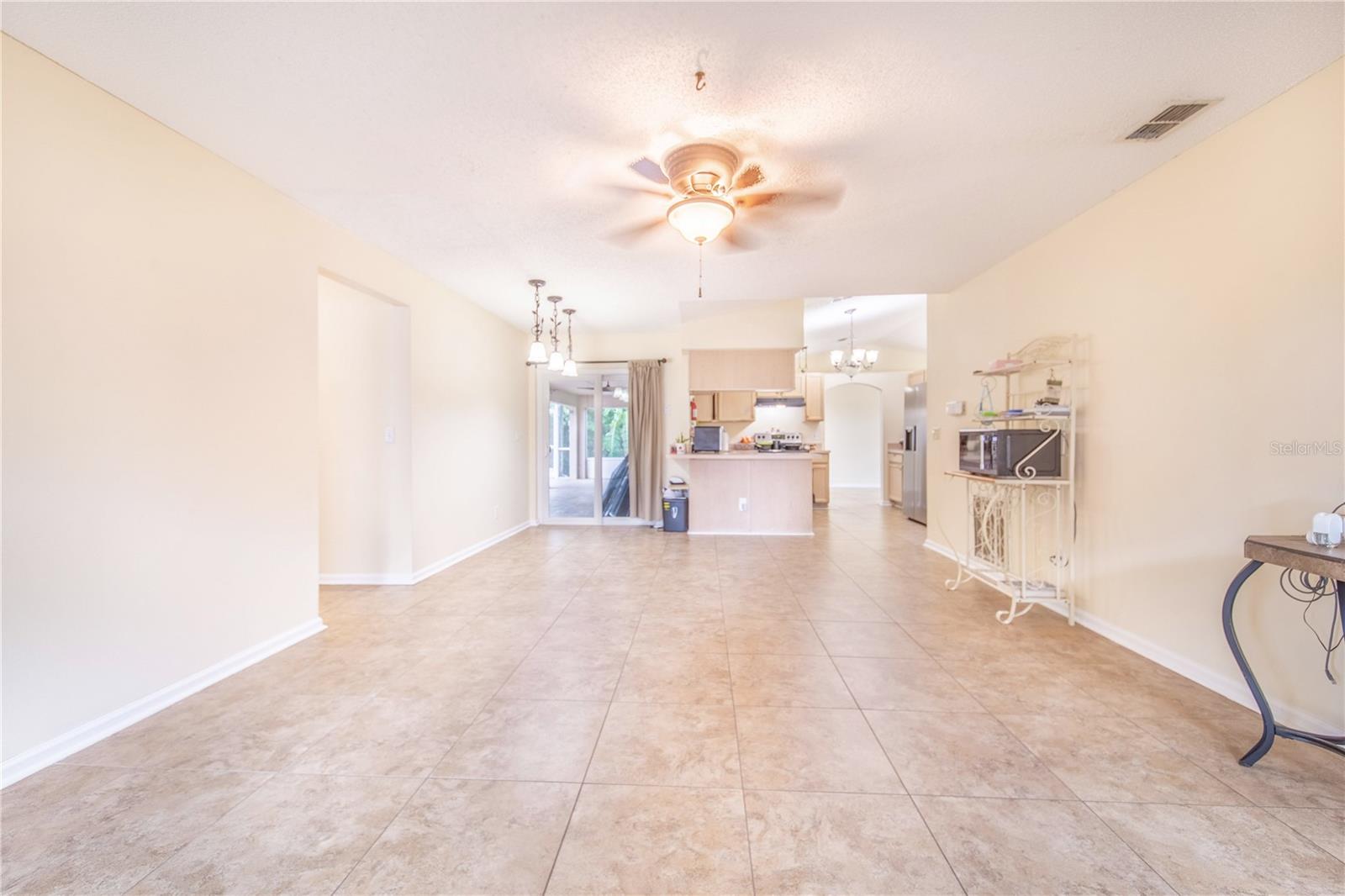 Image 9 of 35 For 123 Pompei Drive