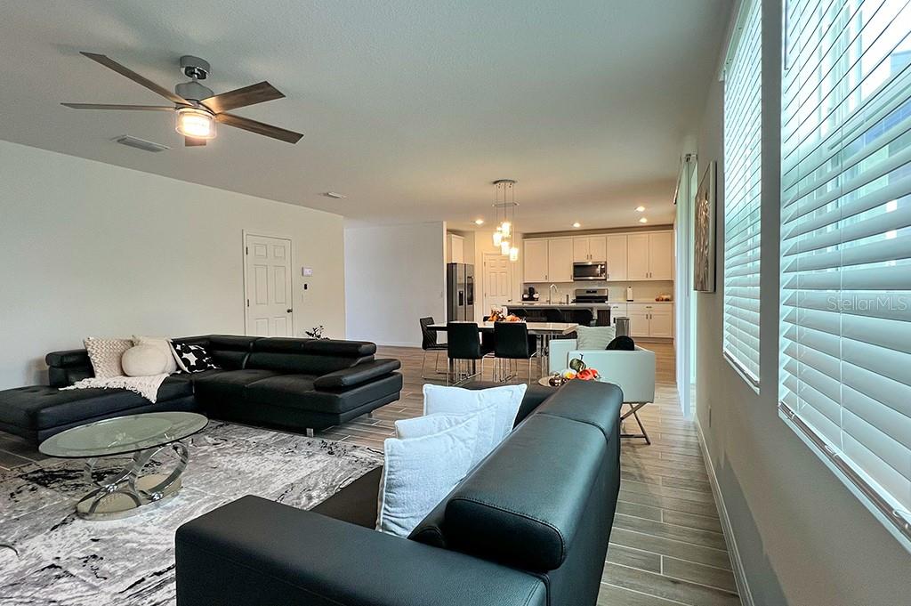 Image 11 of 37 For 2943 Sunstar Drive