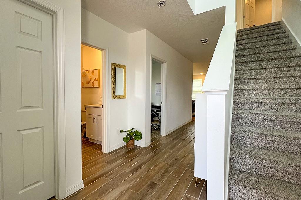 Image 19 of 37 For 2943 Sunstar Drive