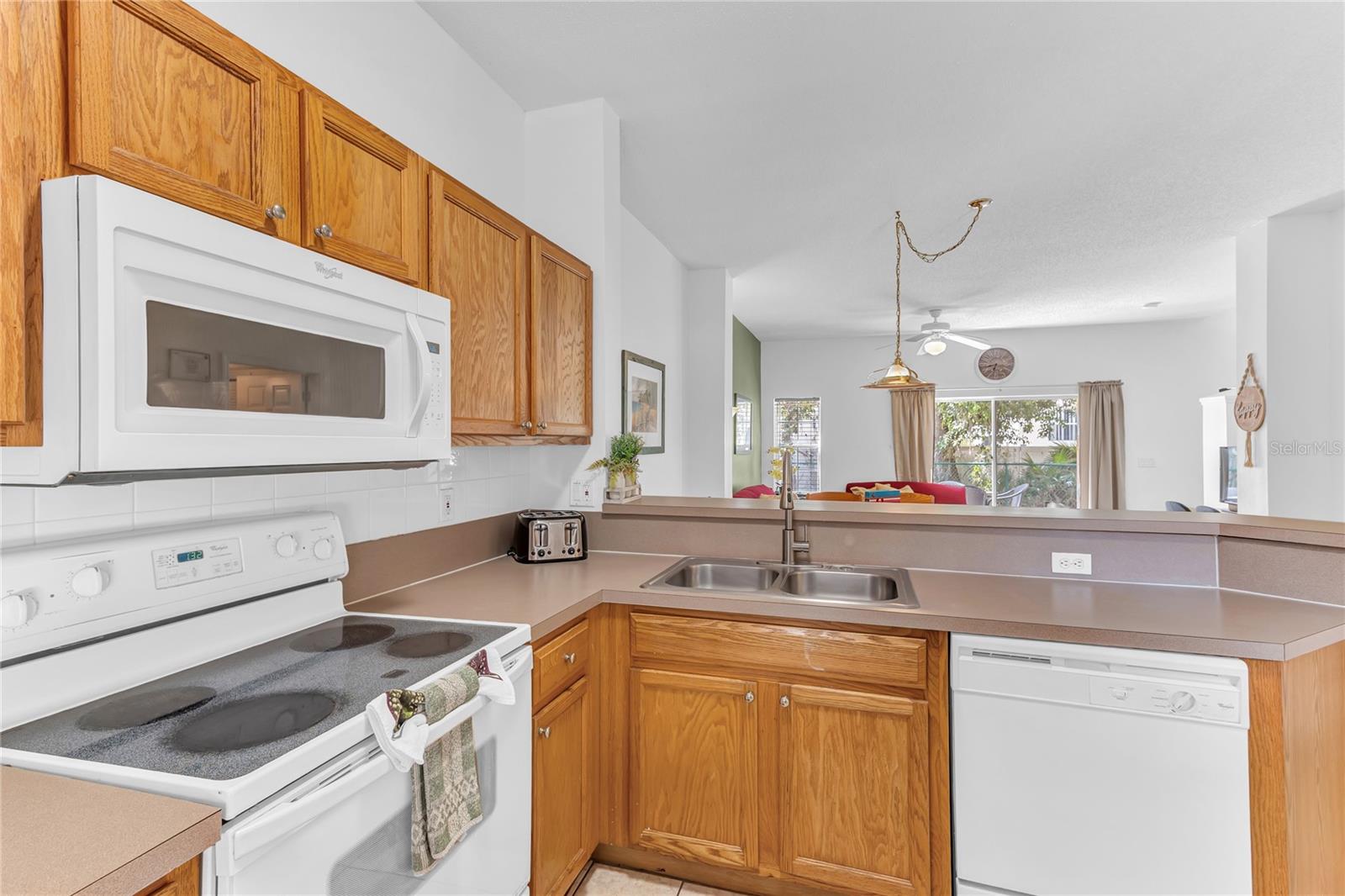 Image 6 of 27 For 1089 Park Ridge Circle
