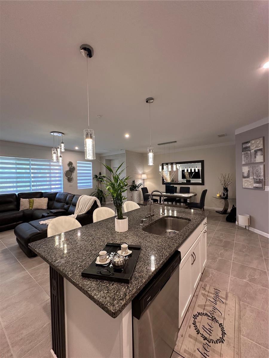 Image 15 of 28 For 9083 Coral Cape Street
