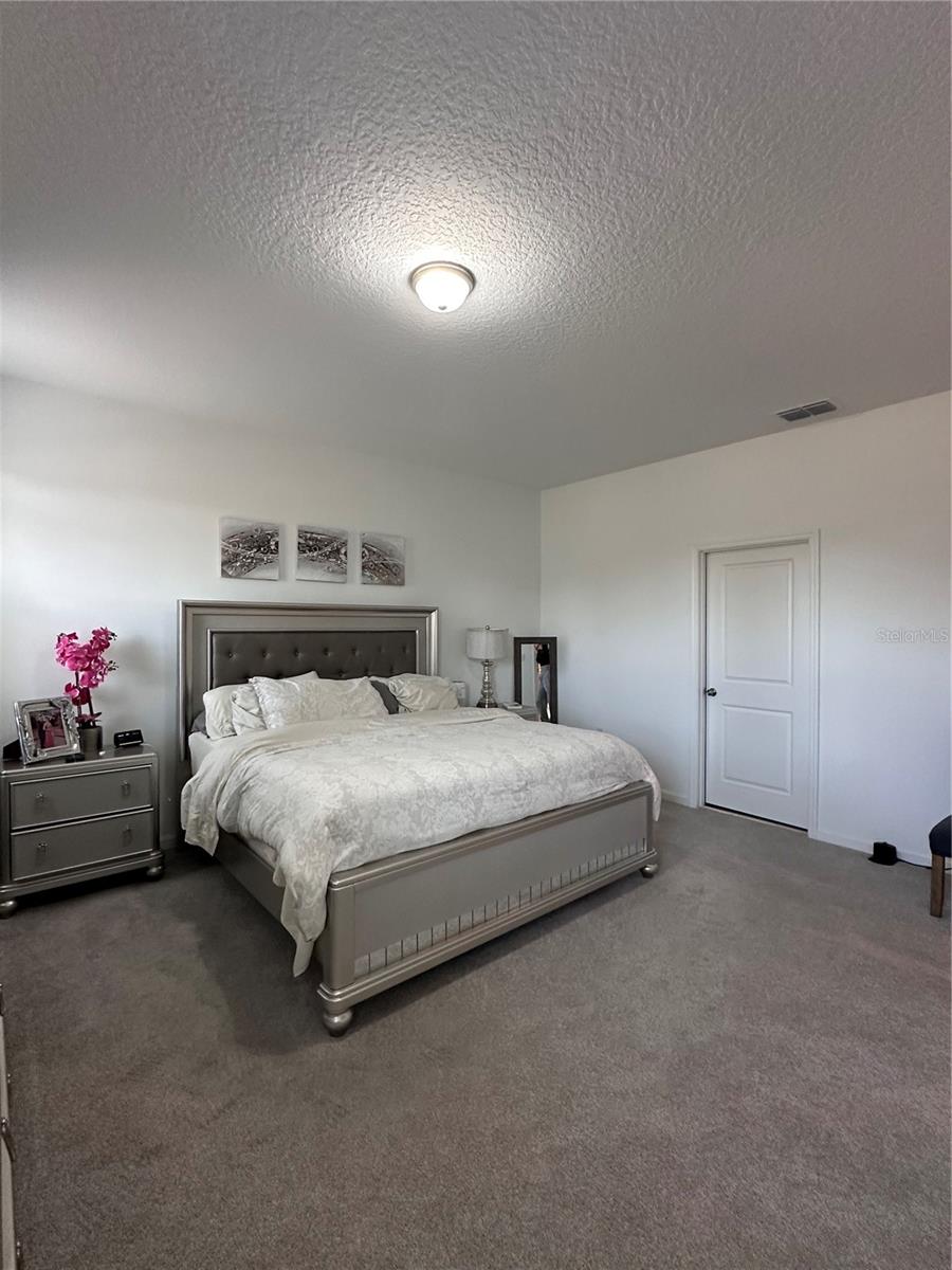 Image 19 of 28 For 9083 Coral Cape Street