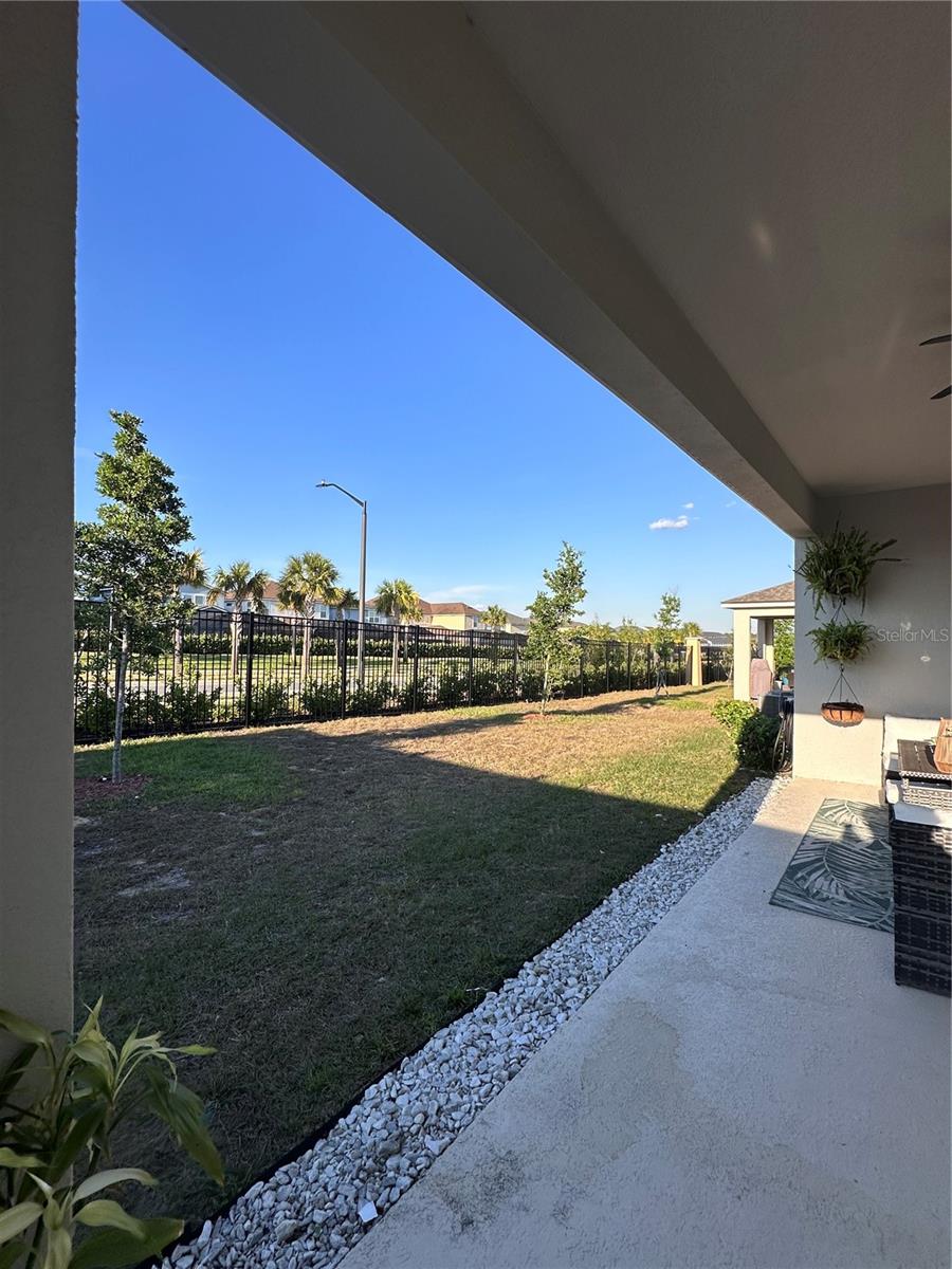 Image 25 of 28 For 9083 Coral Cape Street