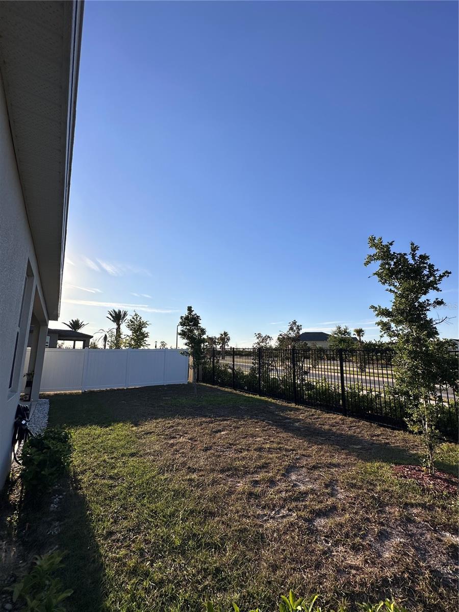 Image 27 of 28 For 9083 Coral Cape Street