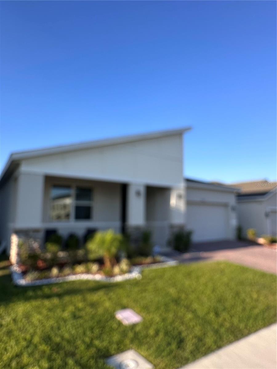 Image 3 of 28 For 9083 Coral Cape Street