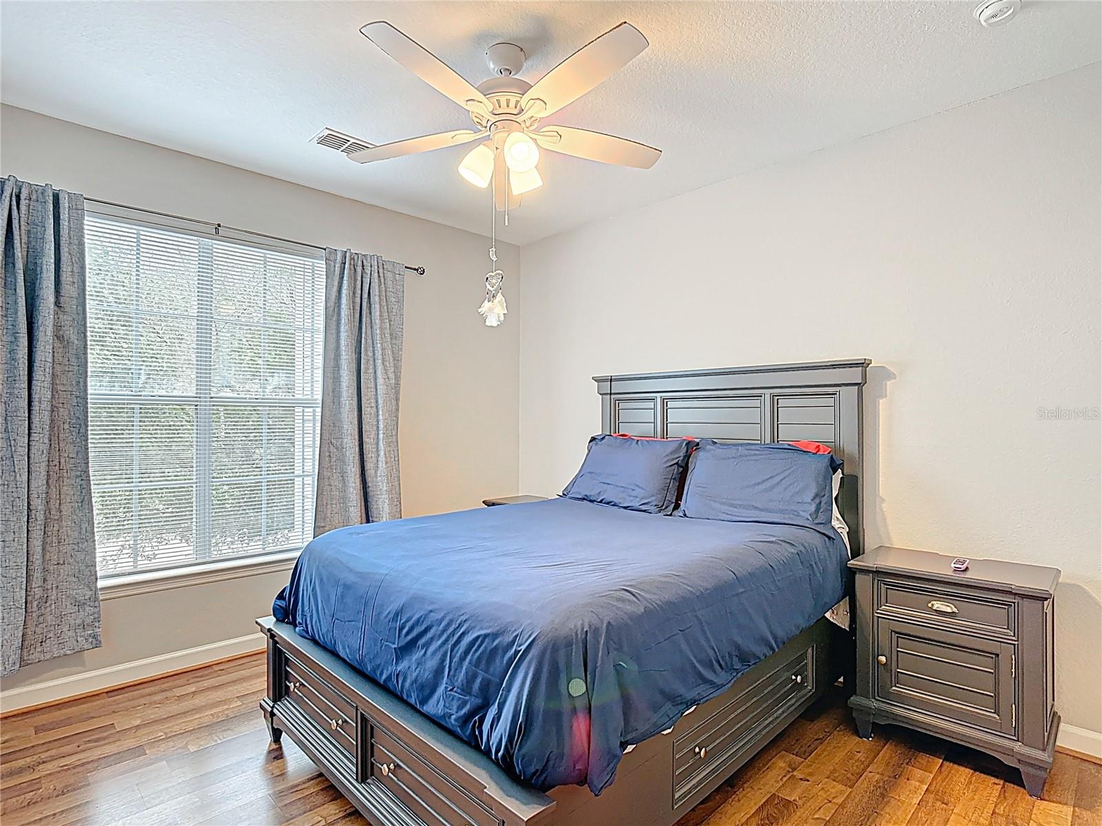 Image 15 of 41 For 3176 Feltrim Place 202