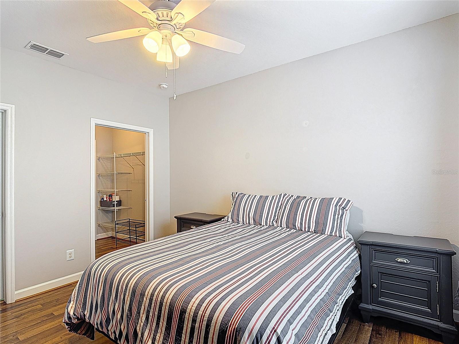 Image 21 of 41 For 3176 Feltrim Place 202