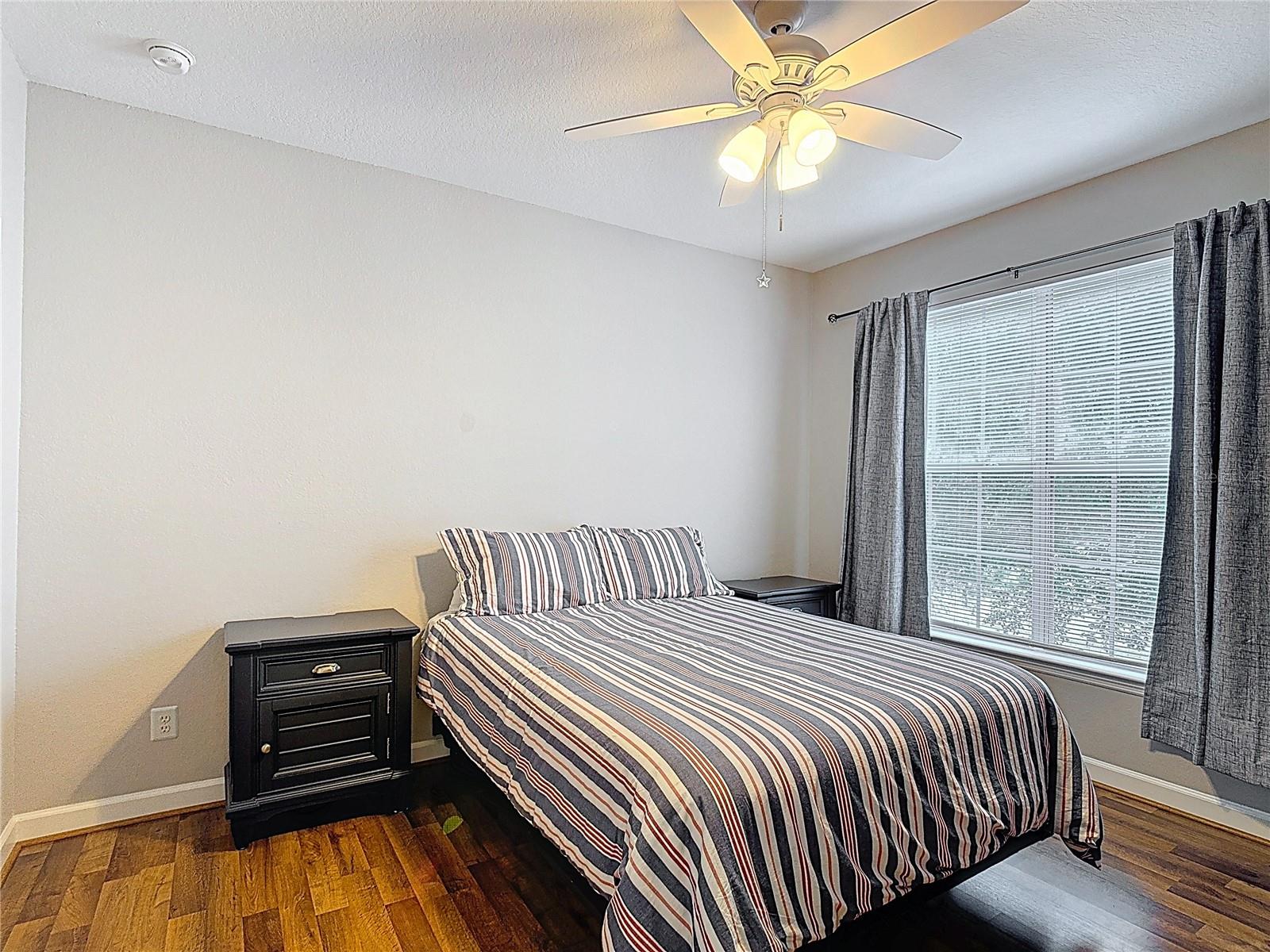Image 22 of 41 For 3176 Feltrim Place 202
